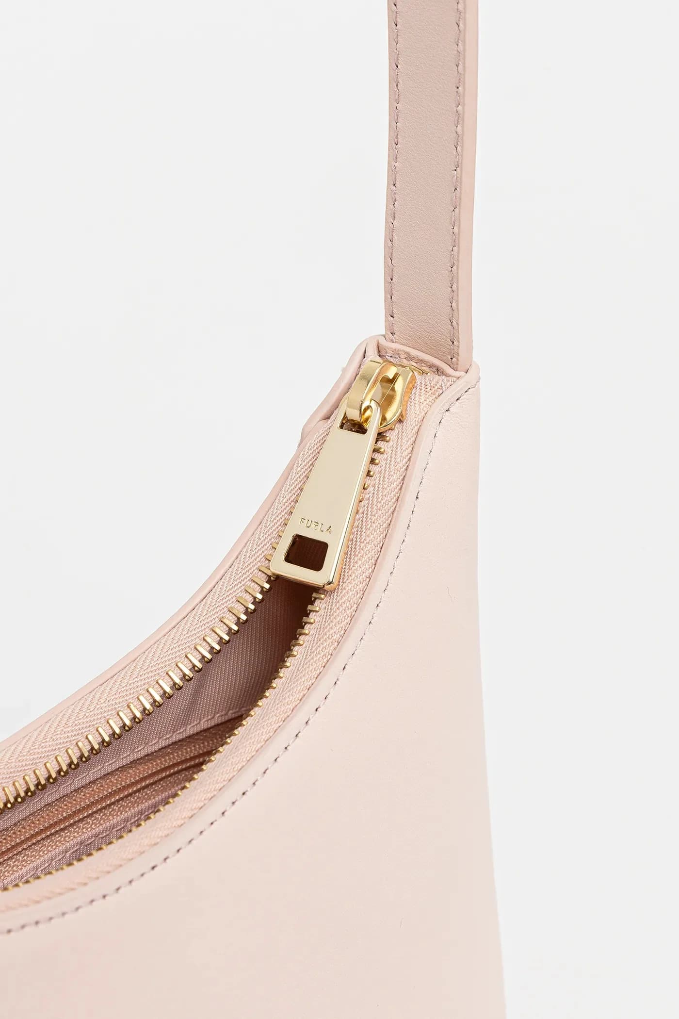 Кожаная сумочка - фото 4