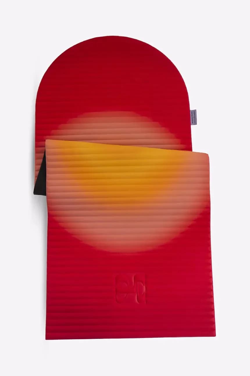 Коврик для йоги Gale x Univers Uchronia