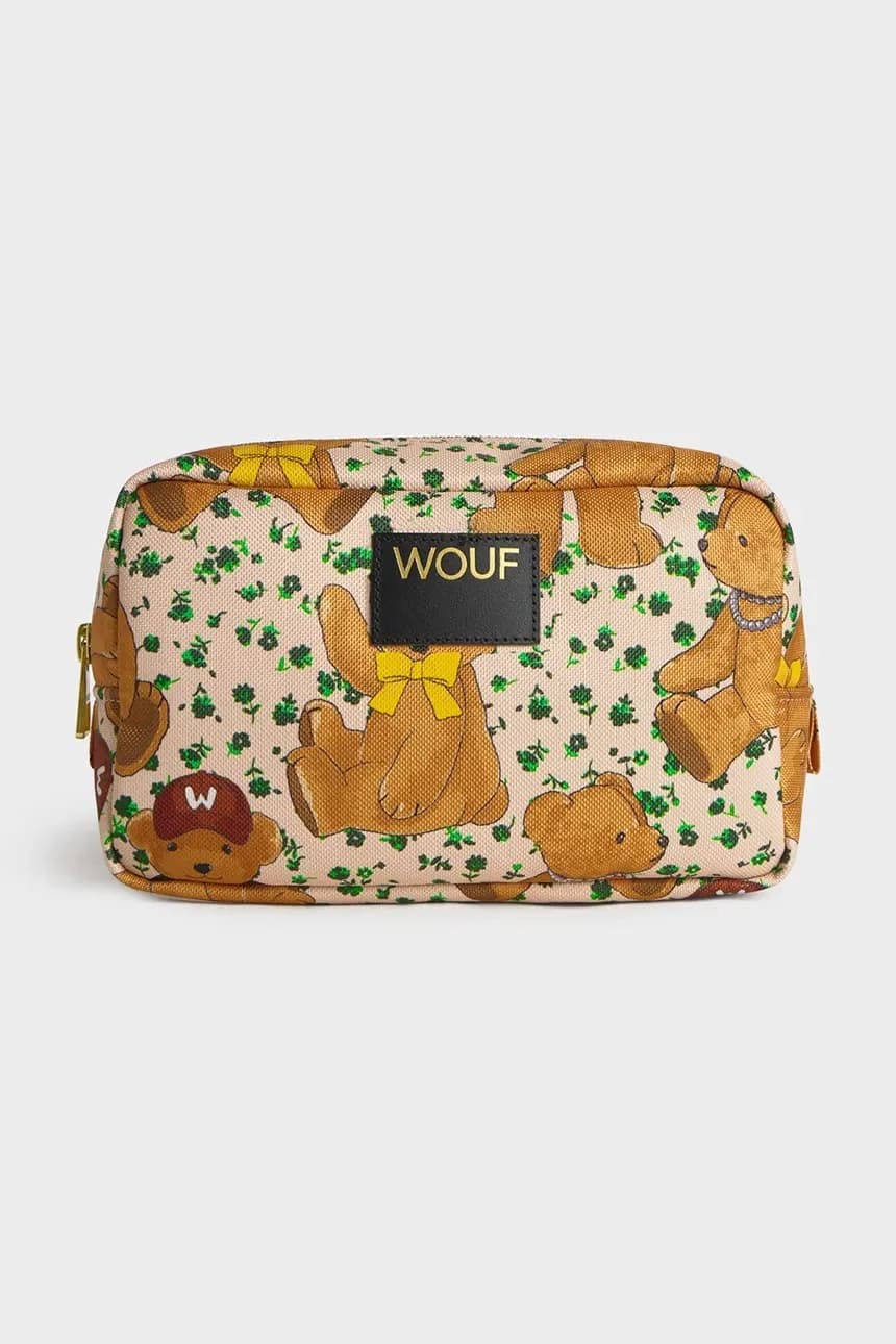 Милая дорожная косметичка 20 х 13 х 9,5 см.