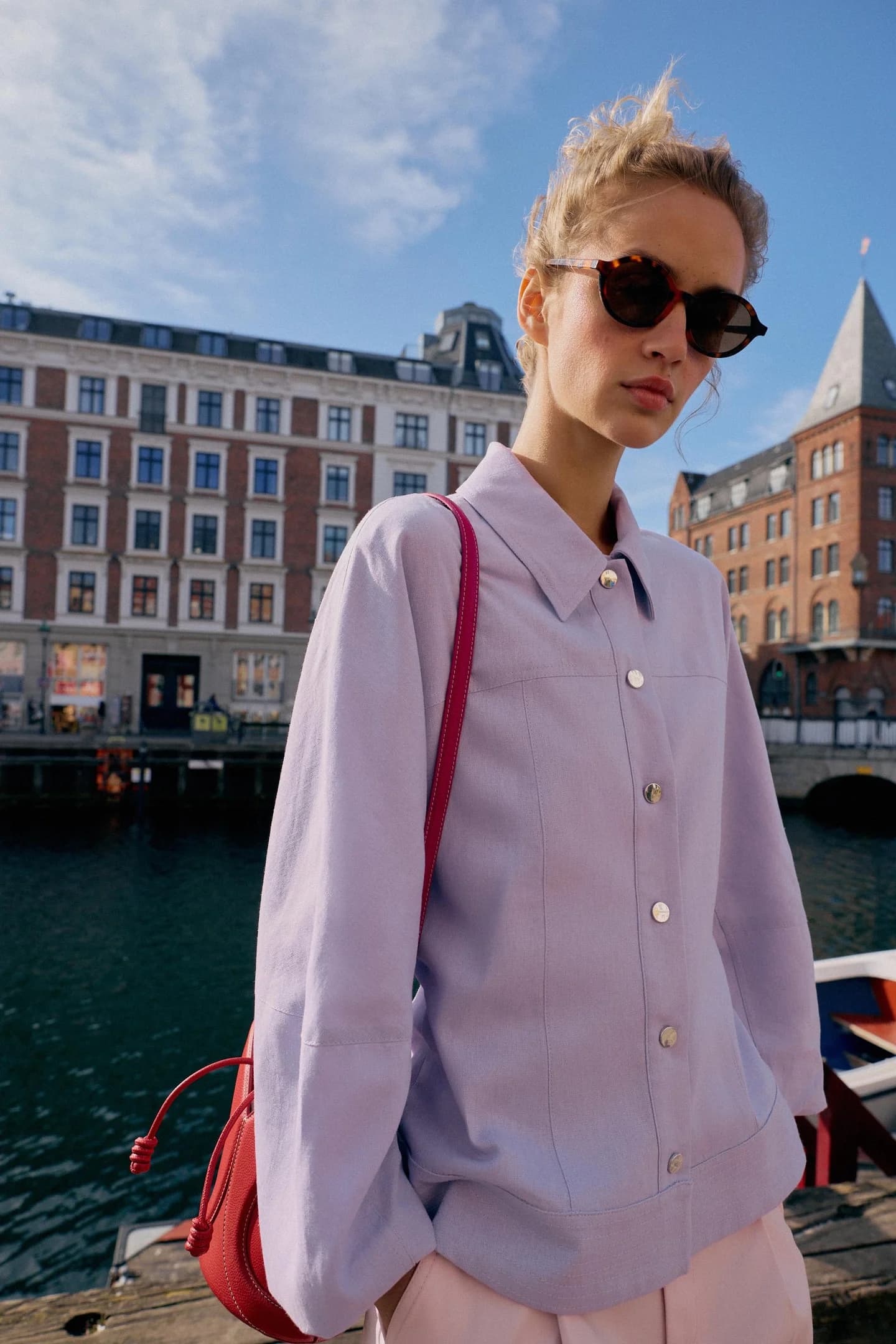 Льняная куртка с пышными рукавами