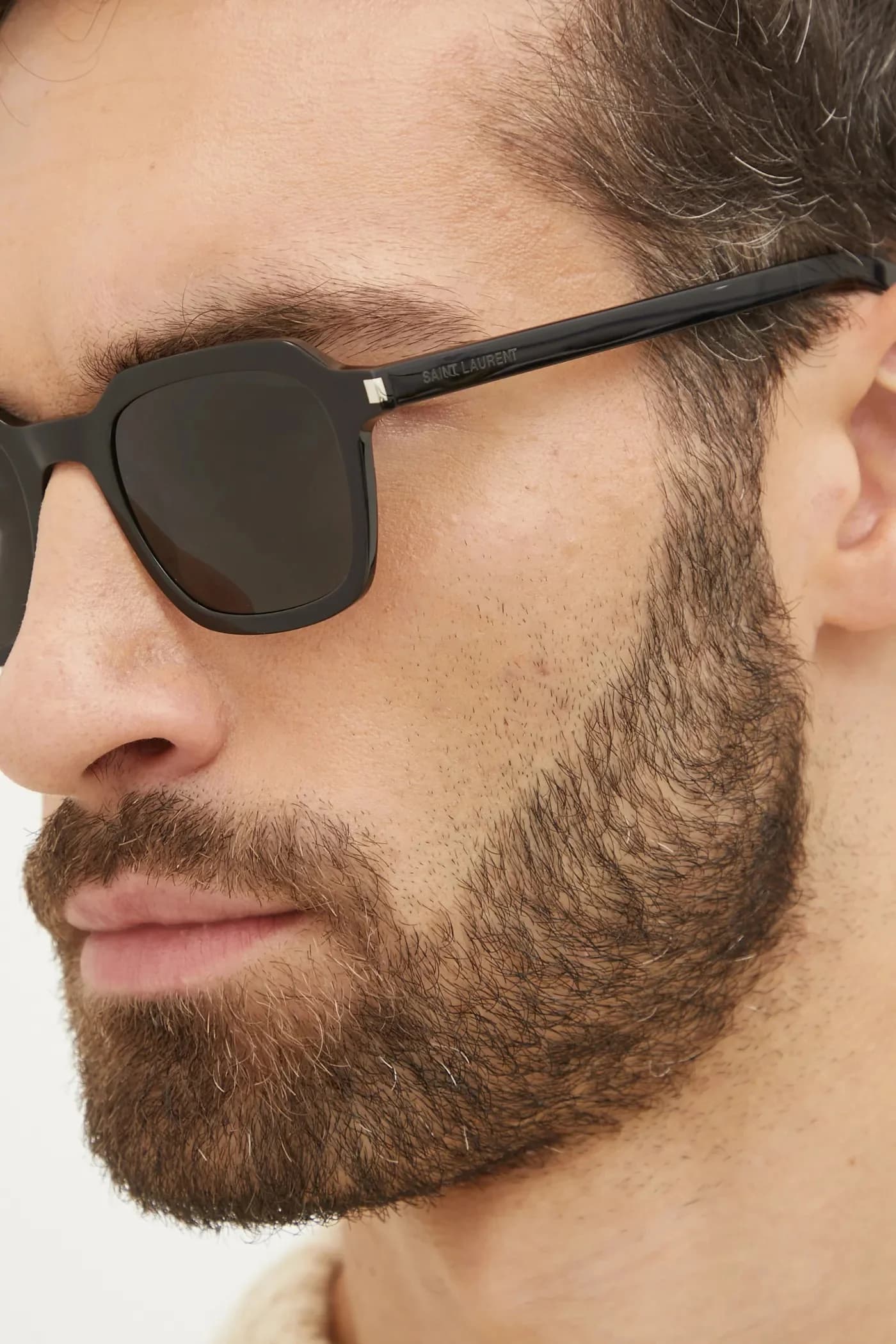 Солнцезащитные очки - фото 7