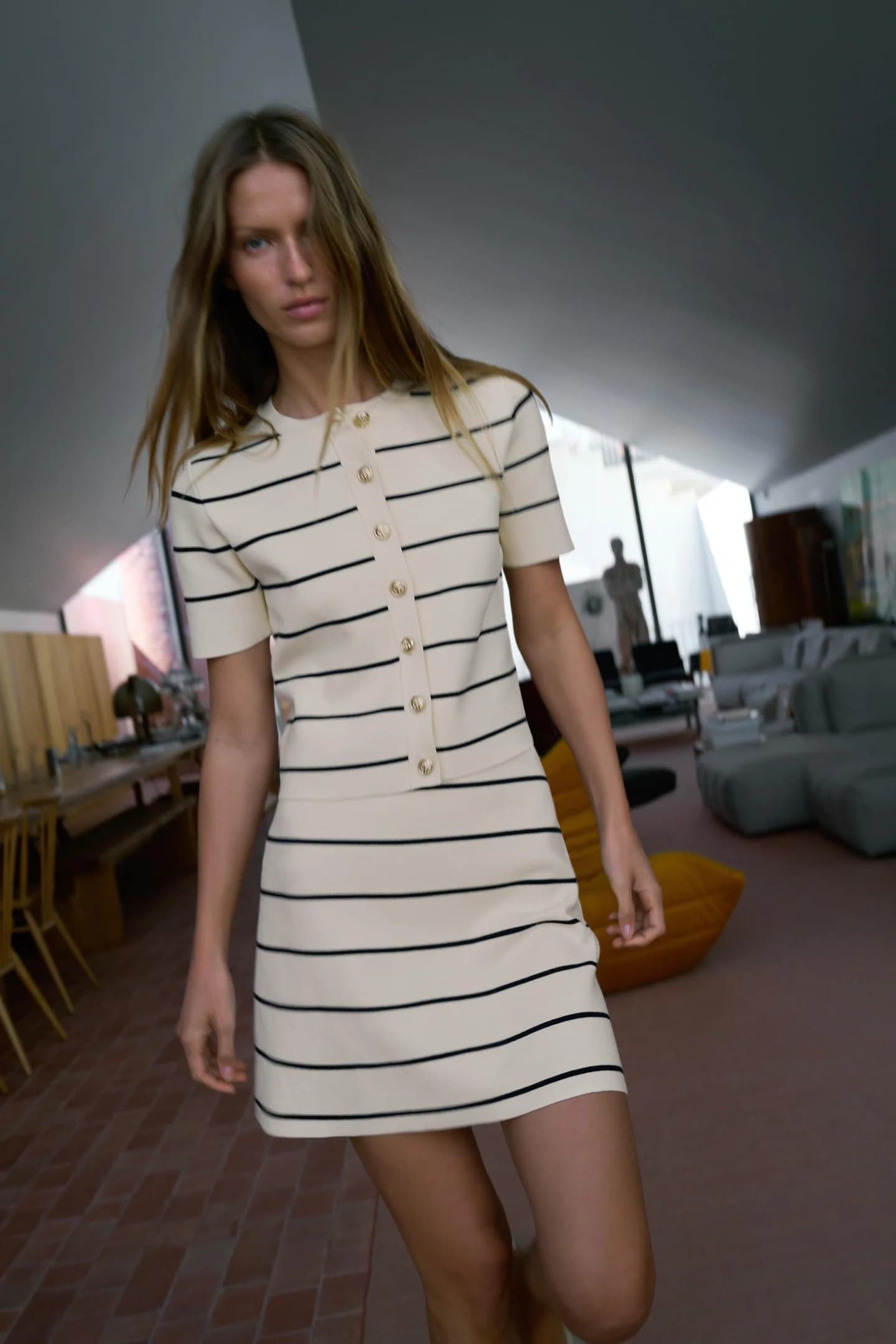 ТРИКОТАЖНАЯ МИНИ-ЮБКА В ПОЛОСКУ