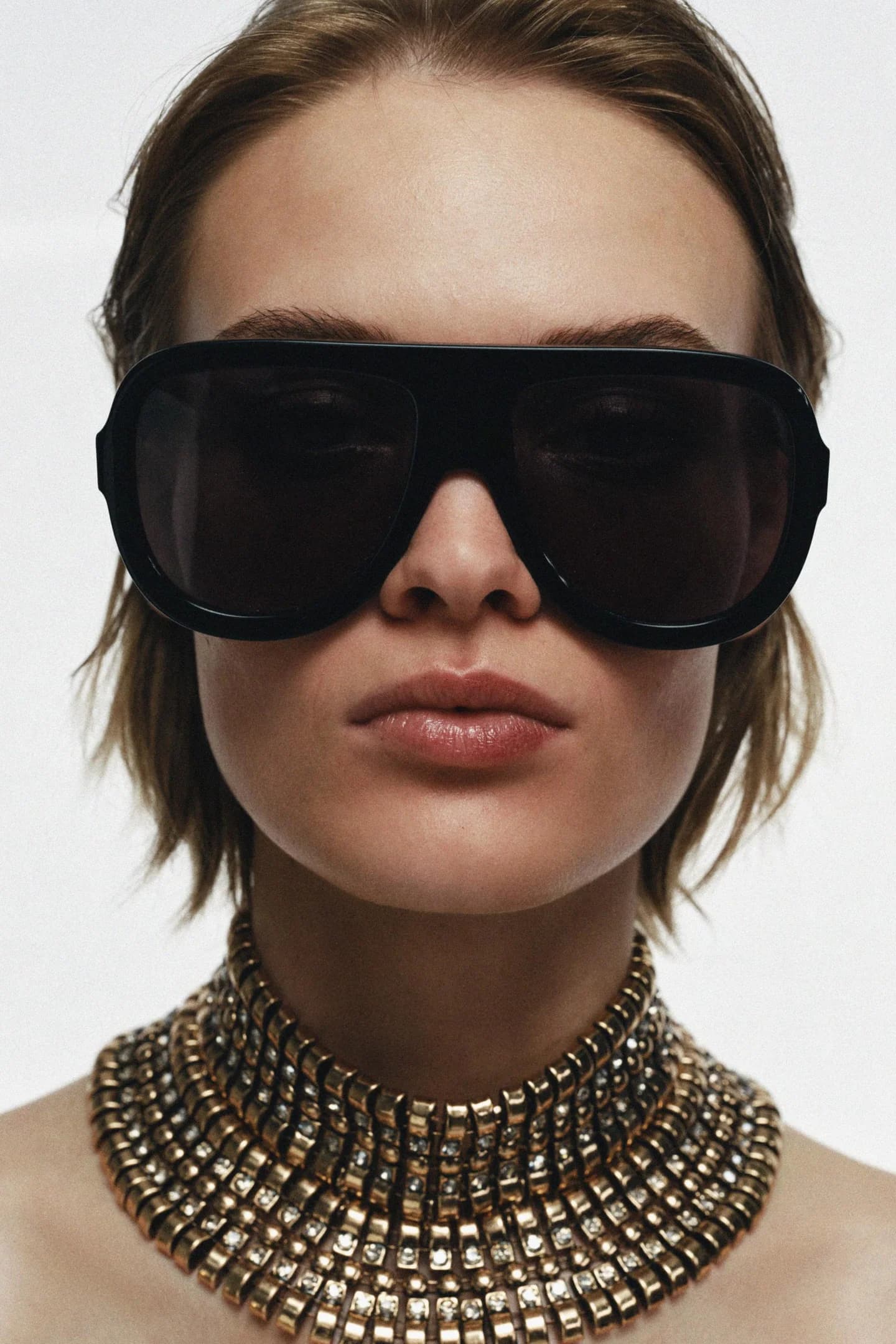 ОЖЕРЕЛЬЕ-ЧОКЕР MAKSY С МЕТАЛЛИЧЕСКИМИ ЭЛЕМЕНТАМИ - фото 2