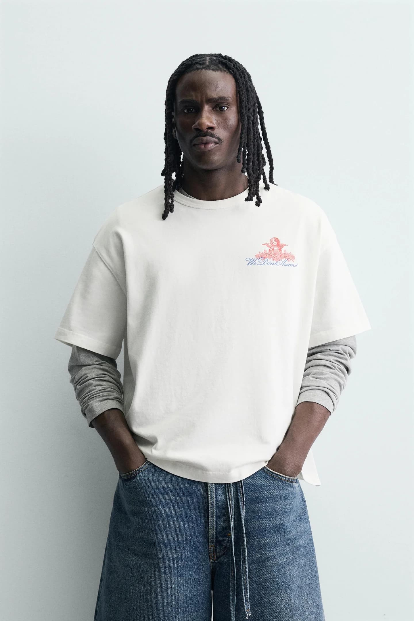 ФУТБОЛКА С ВЫШИВАННЫМ ПРИНТОМ - фото 2