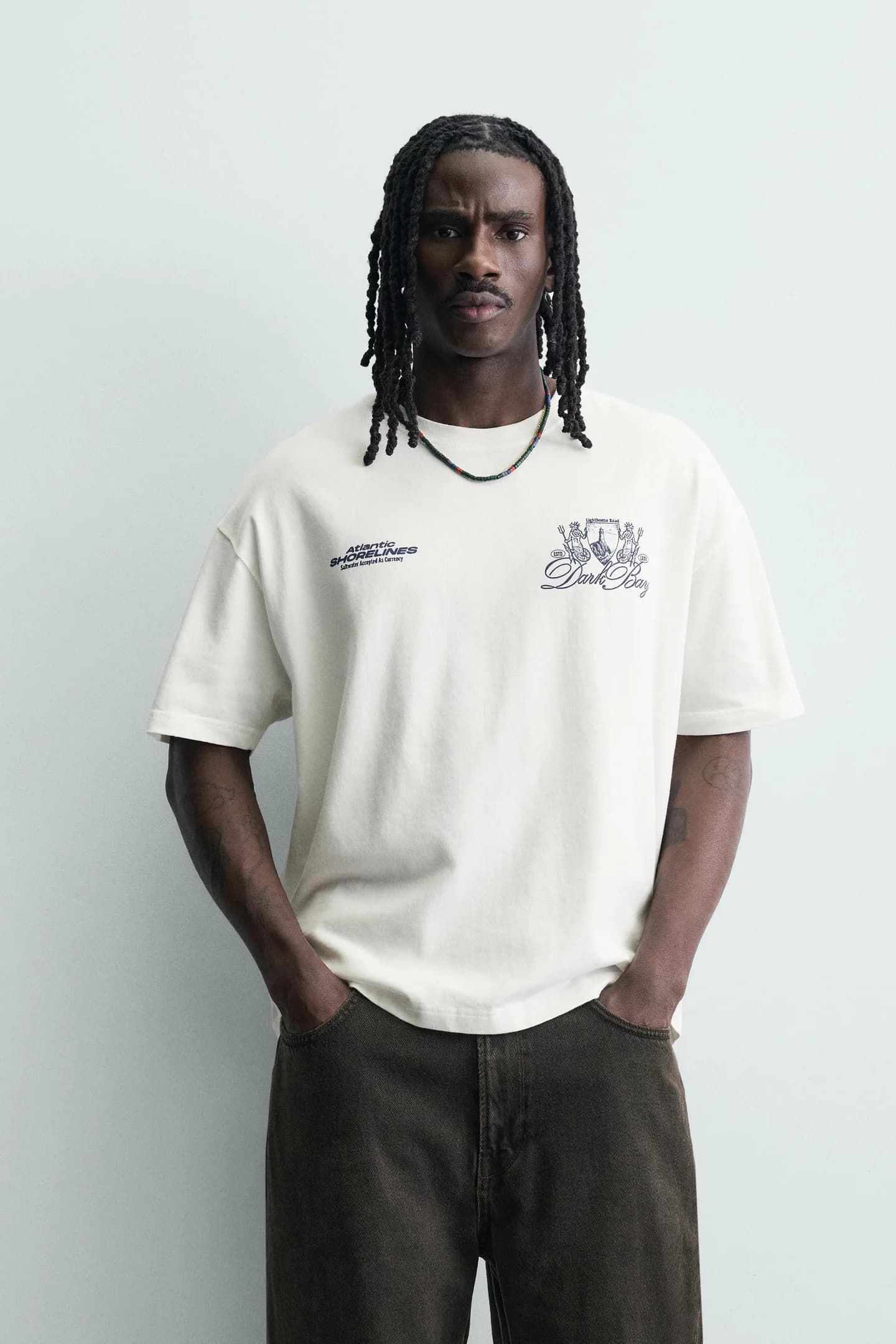 ФУТБОЛКА С КОМБИНИРОВАННЫМИ ПРИНТАМИ - фото 2