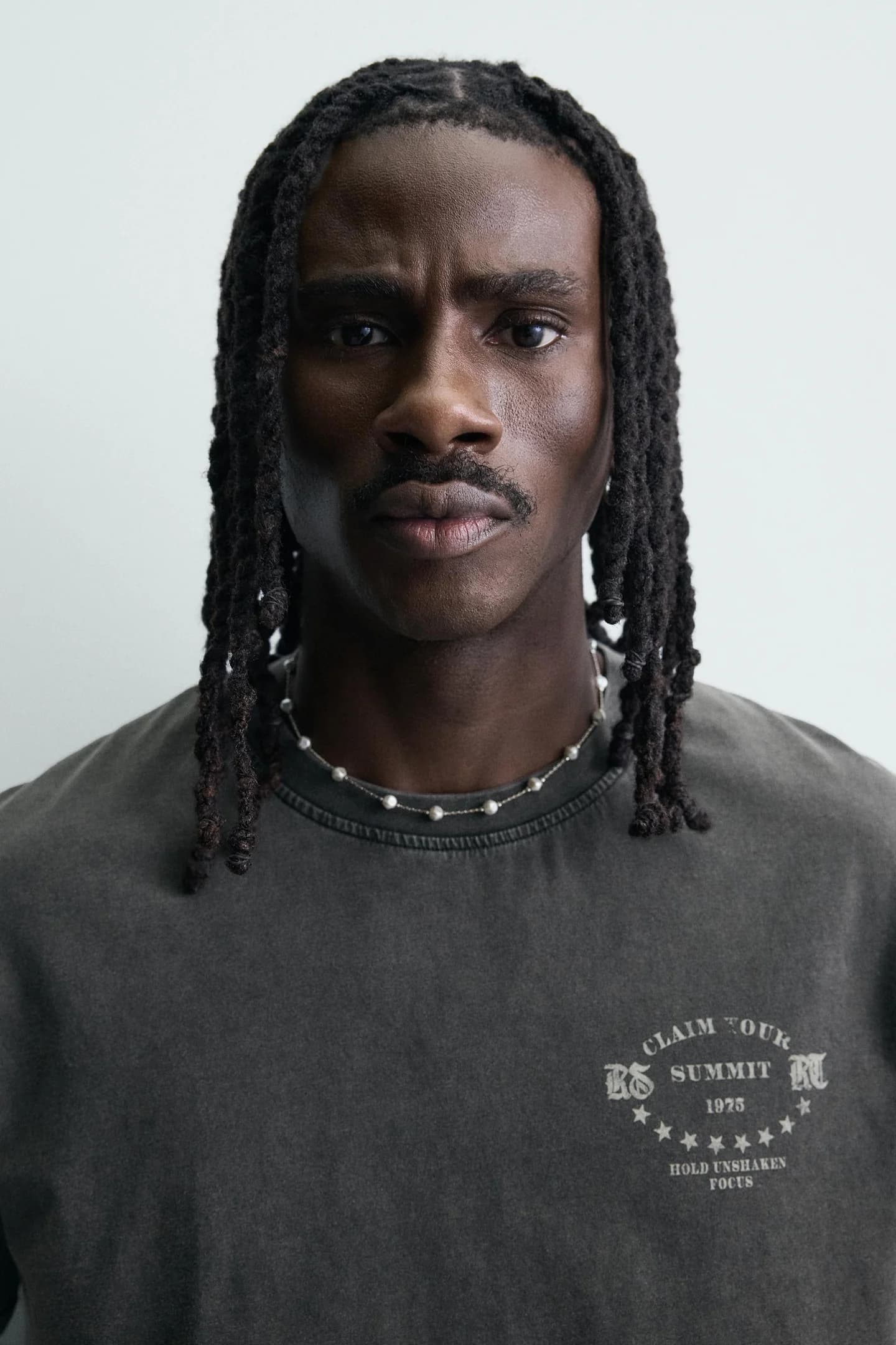 ФУТБОЛКА С ПРИНТАМИ С ЭФФЕКТОМ СТИРКИ - фото 2