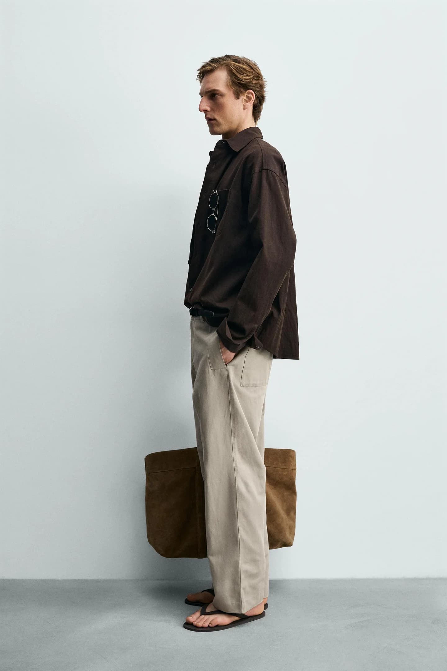 БРЮКИ СВОБОДНОГО КРАЯ ИЗ ХЛОПКОВОЙ И ЛЬНЯНОЙ ТКАНИ - фото 2