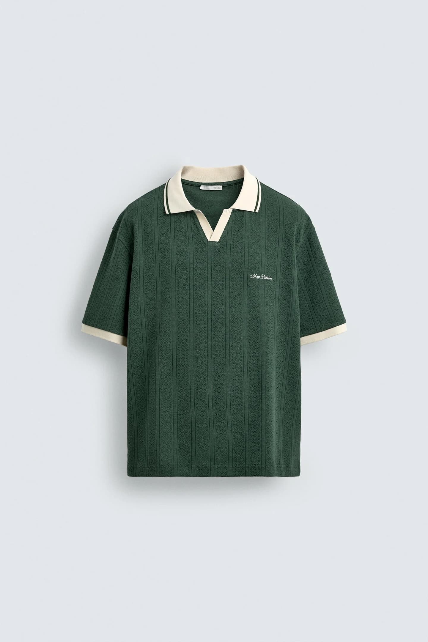 РУБАШКА ПОЛО из ЖАККАРДА С ВЫШИВКОЙ В ВЕРТИКАЛЬНЫЕ ПОЛОСКИ