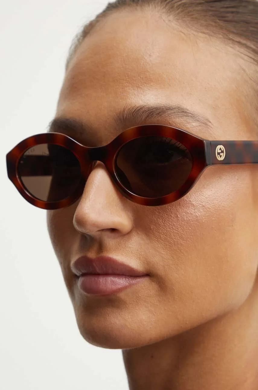 Солнцезащитные очки - фото 6