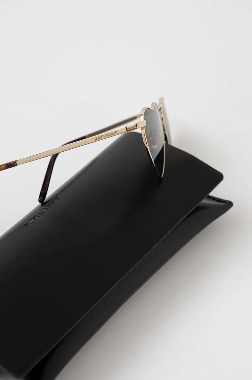 Солнцезащитные очки - фото 5