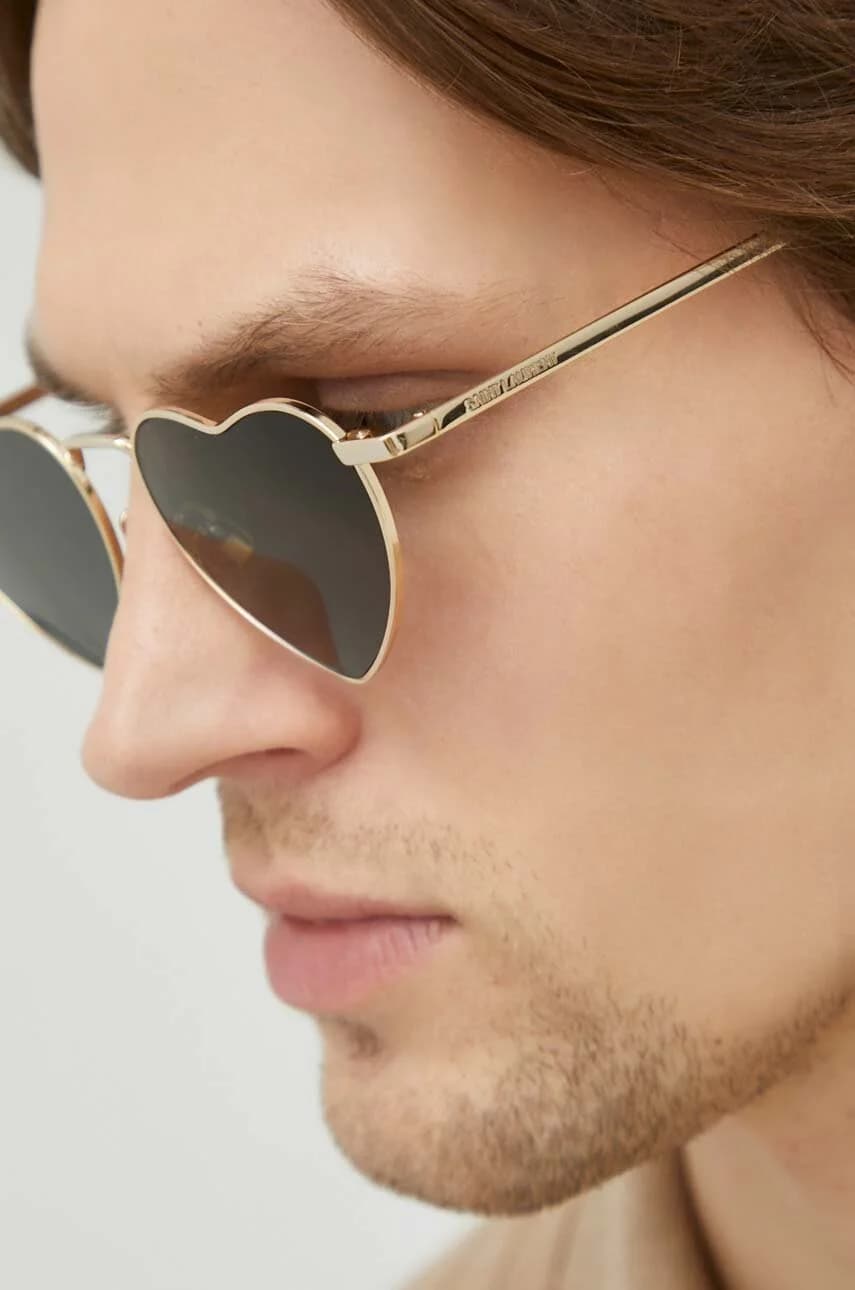 Солнцезащитные очки - фото 7