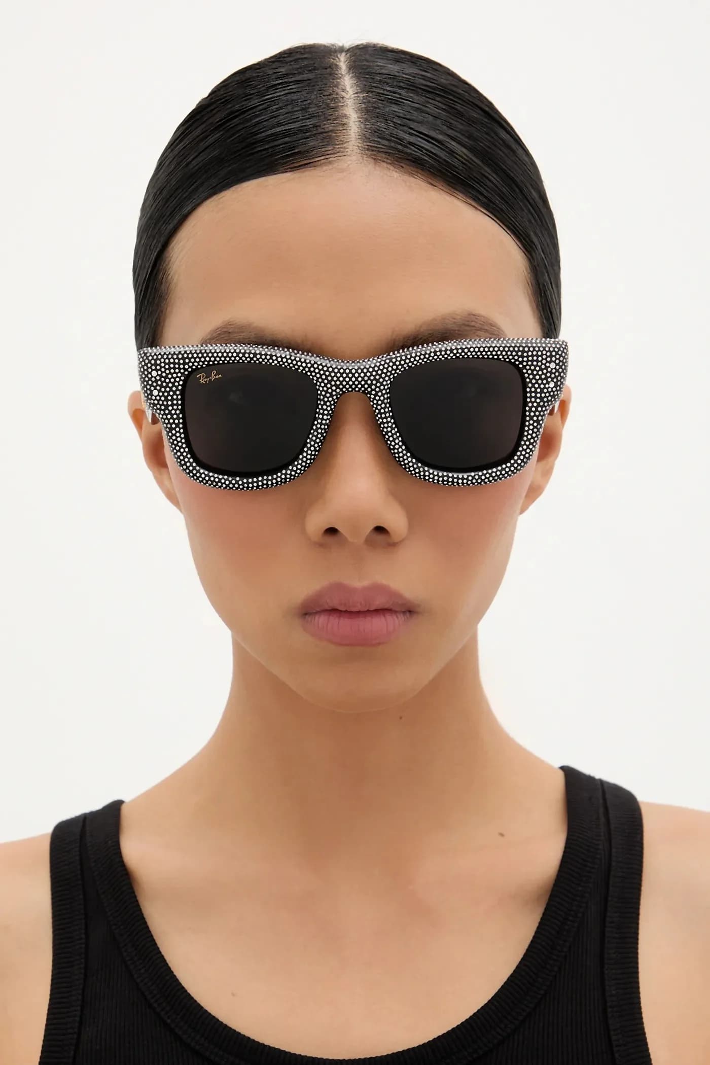 Солнцезащитные очки - фото 10