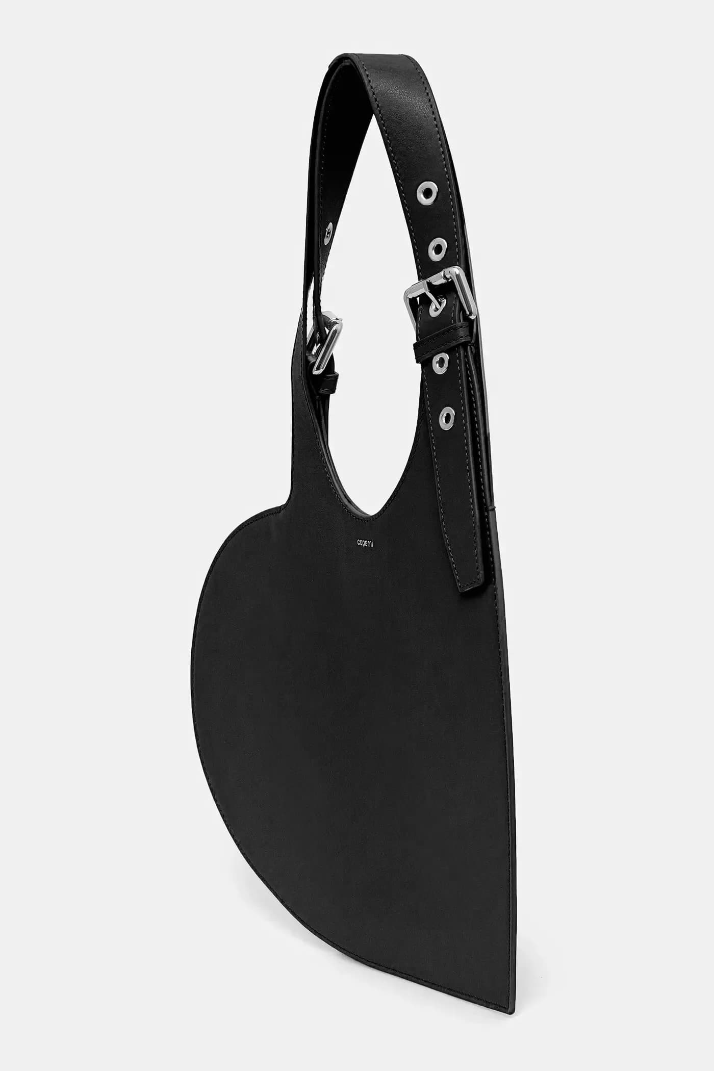 Кожаная сумка-тоут с сердечком на ремне - фото 2