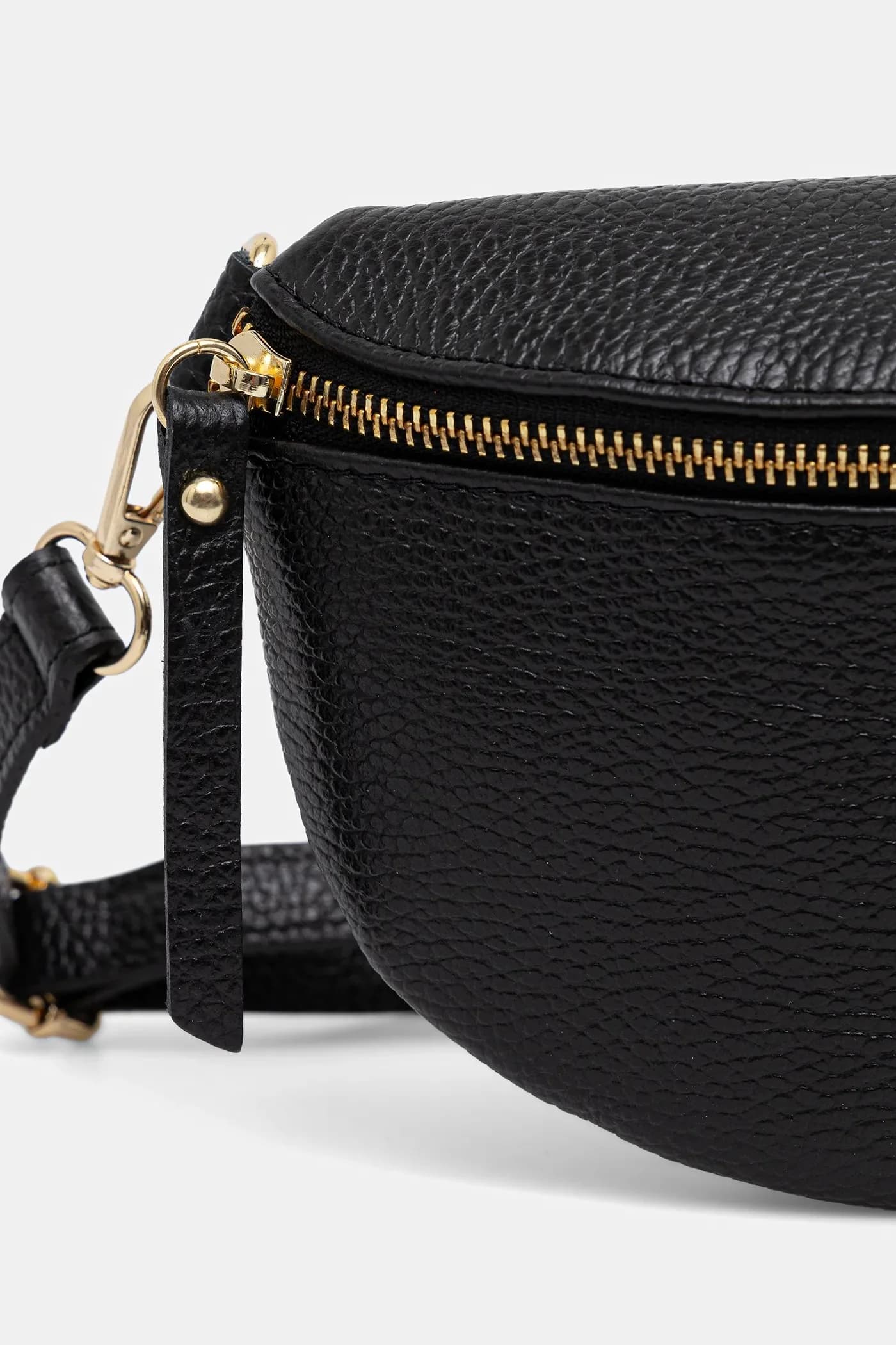 Кожаная поясная сумка Answear Lab - фото 3