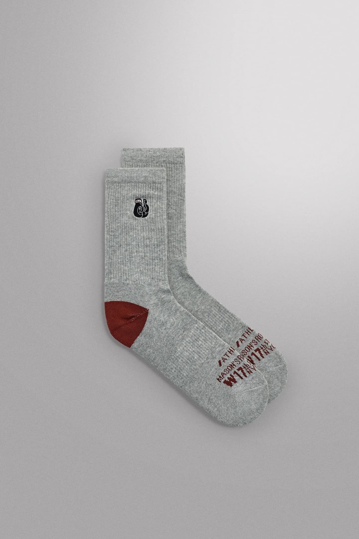 НАБОР ИЗ 2 ПАР ТРИКОТАЖНЫХ НОСКОВ В РЕБИНКУ С ВЫШИВКОЙ