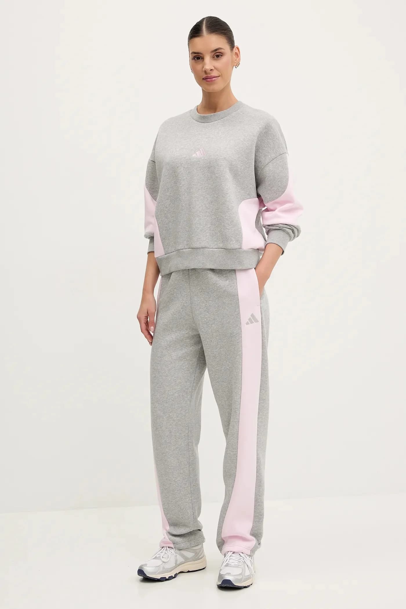 ЛАЗИДЕЙ спортивный костюм