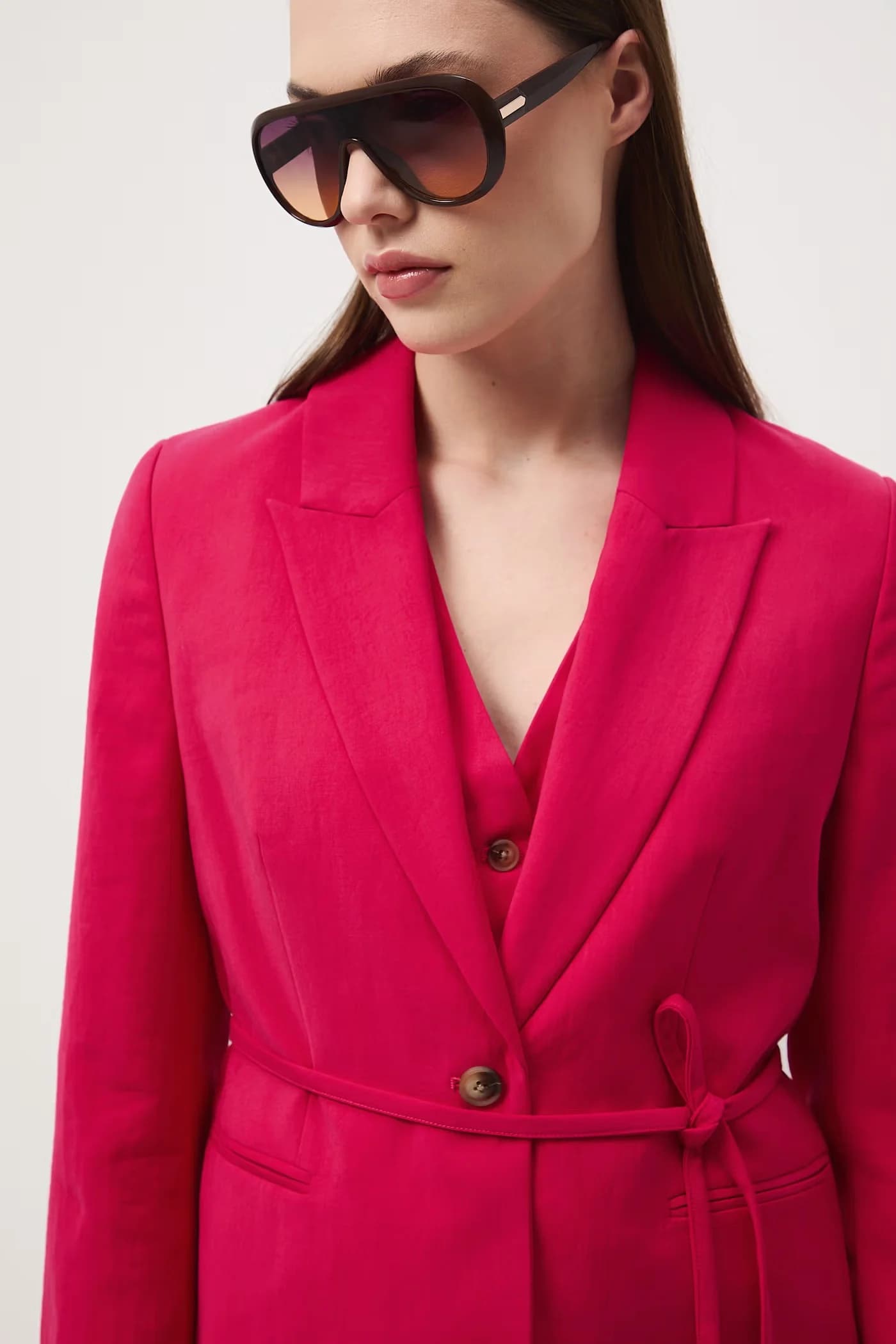 Женская куртка из вискозы - фото 4