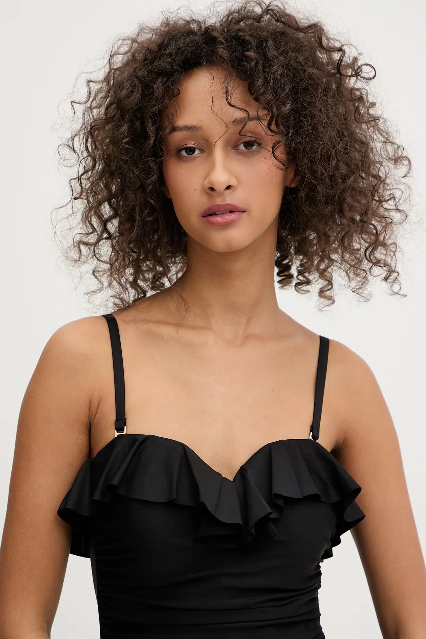 Женский цельный купальник - фото 4