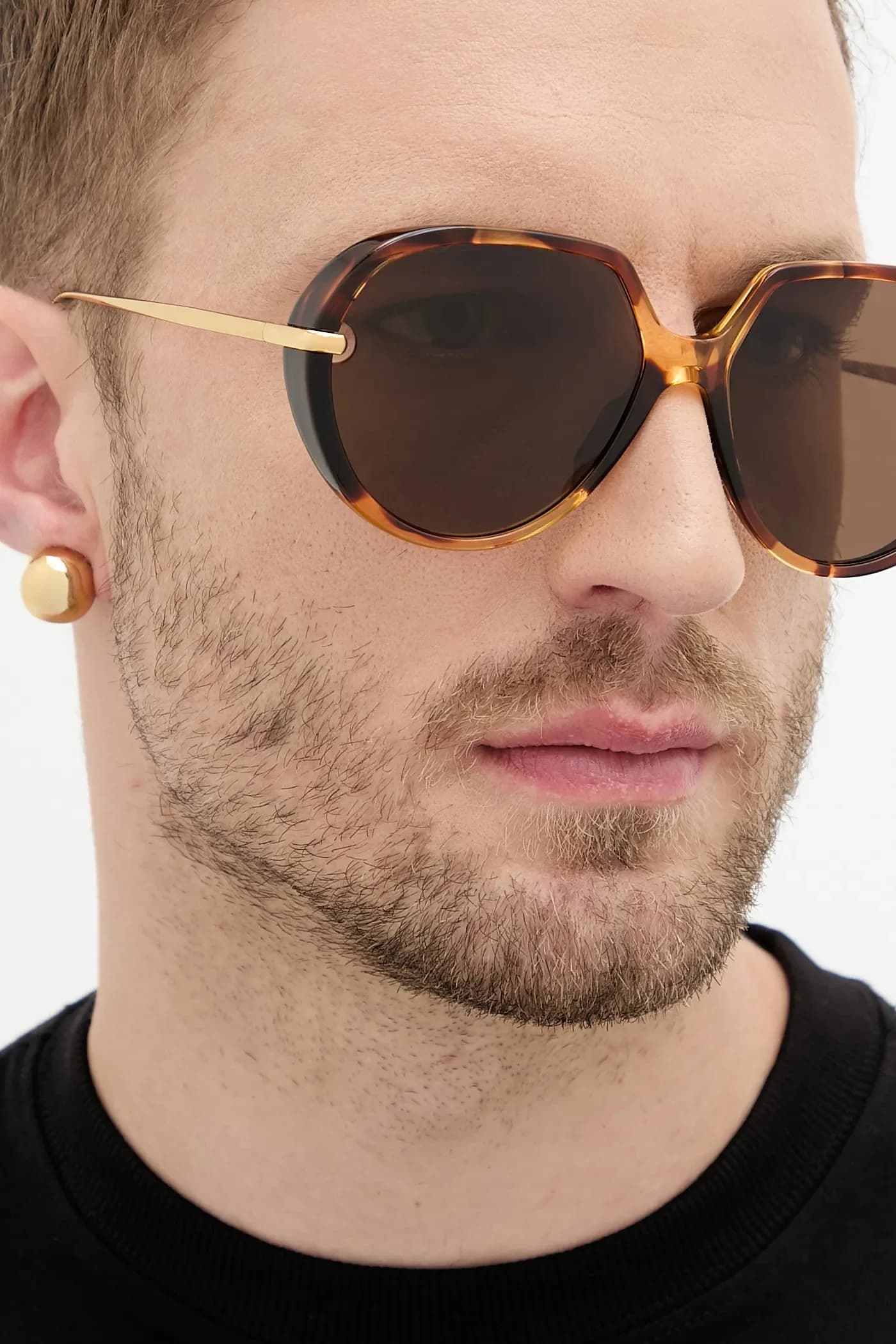 Солнцезащитные очки - фото 8