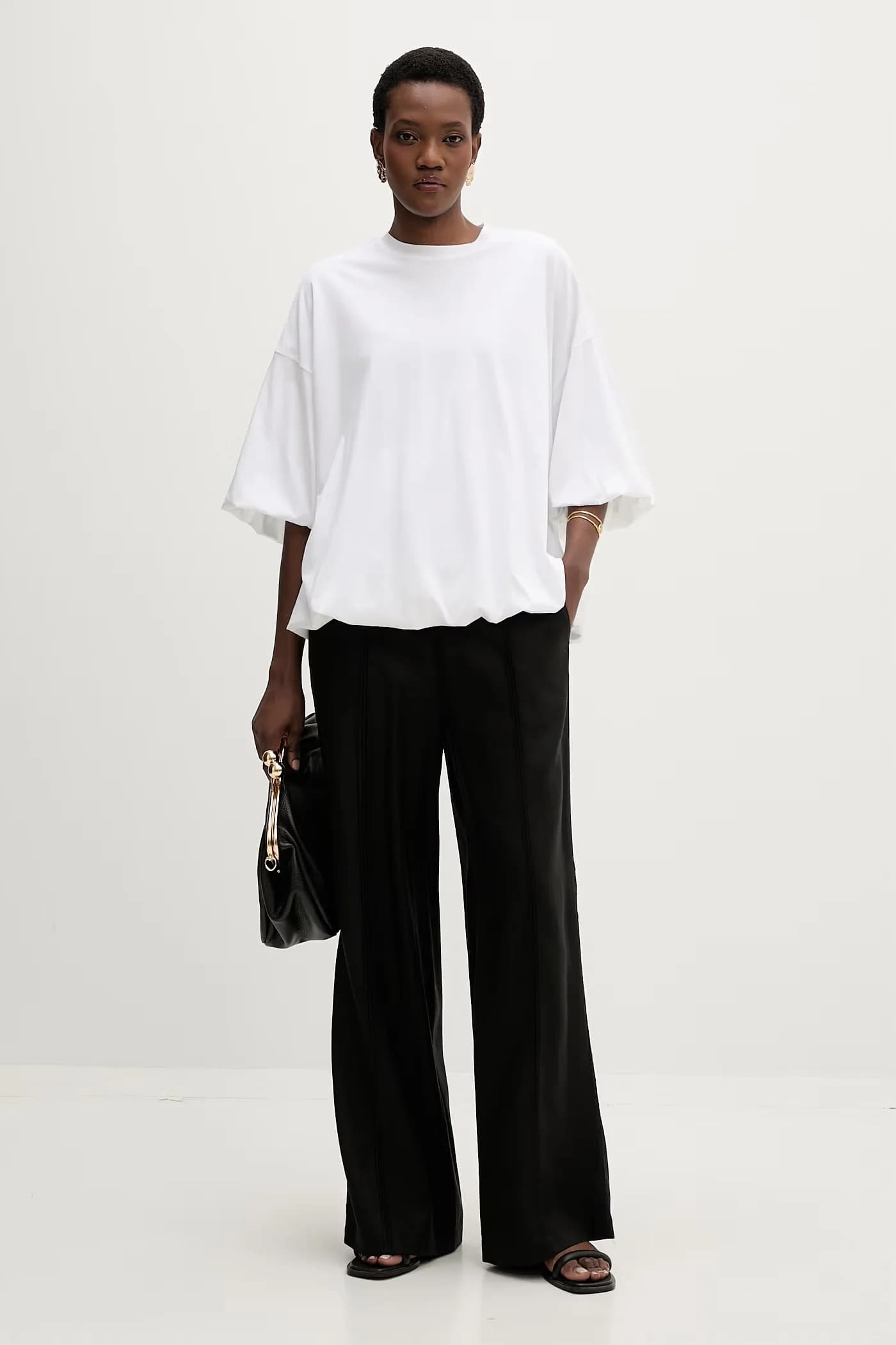 Женская футболка - фото 2