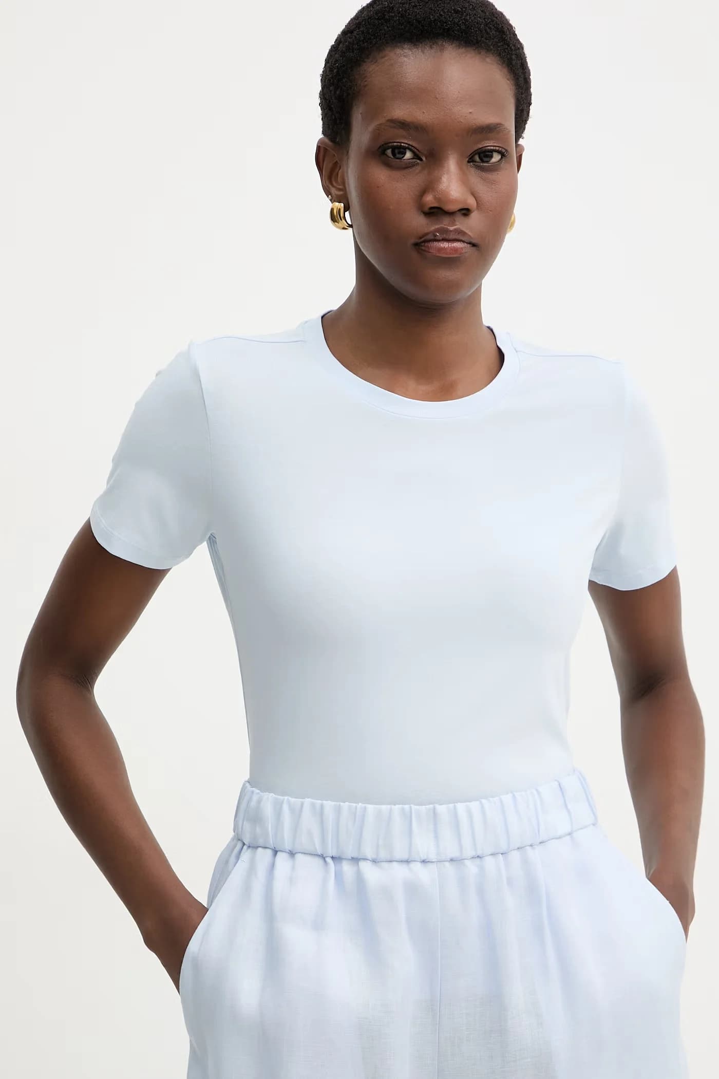 Базовая женская футболка из хлопка с эластаном MULINO - фото 4