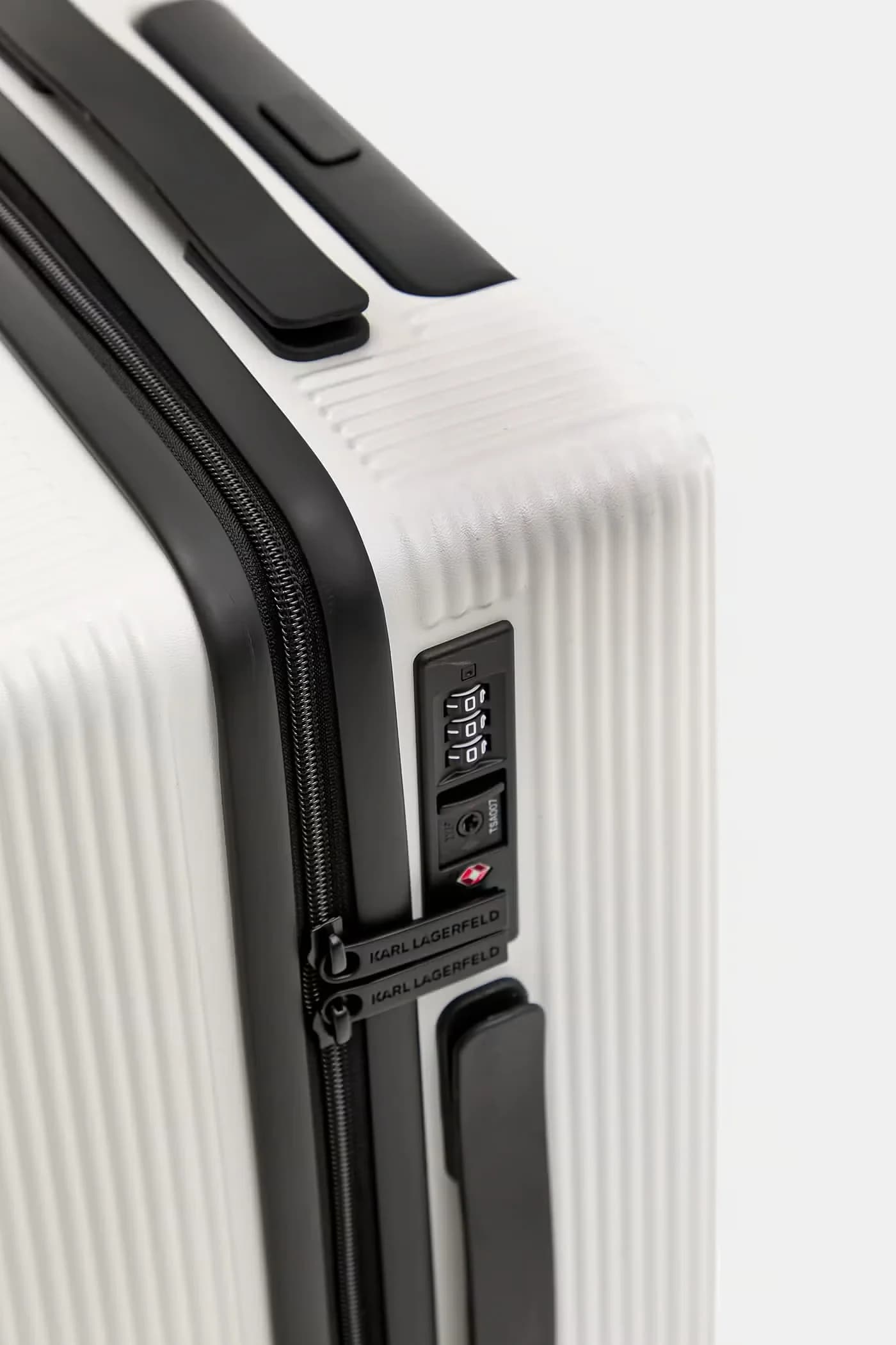 IKON жесткий футляр - фото 4