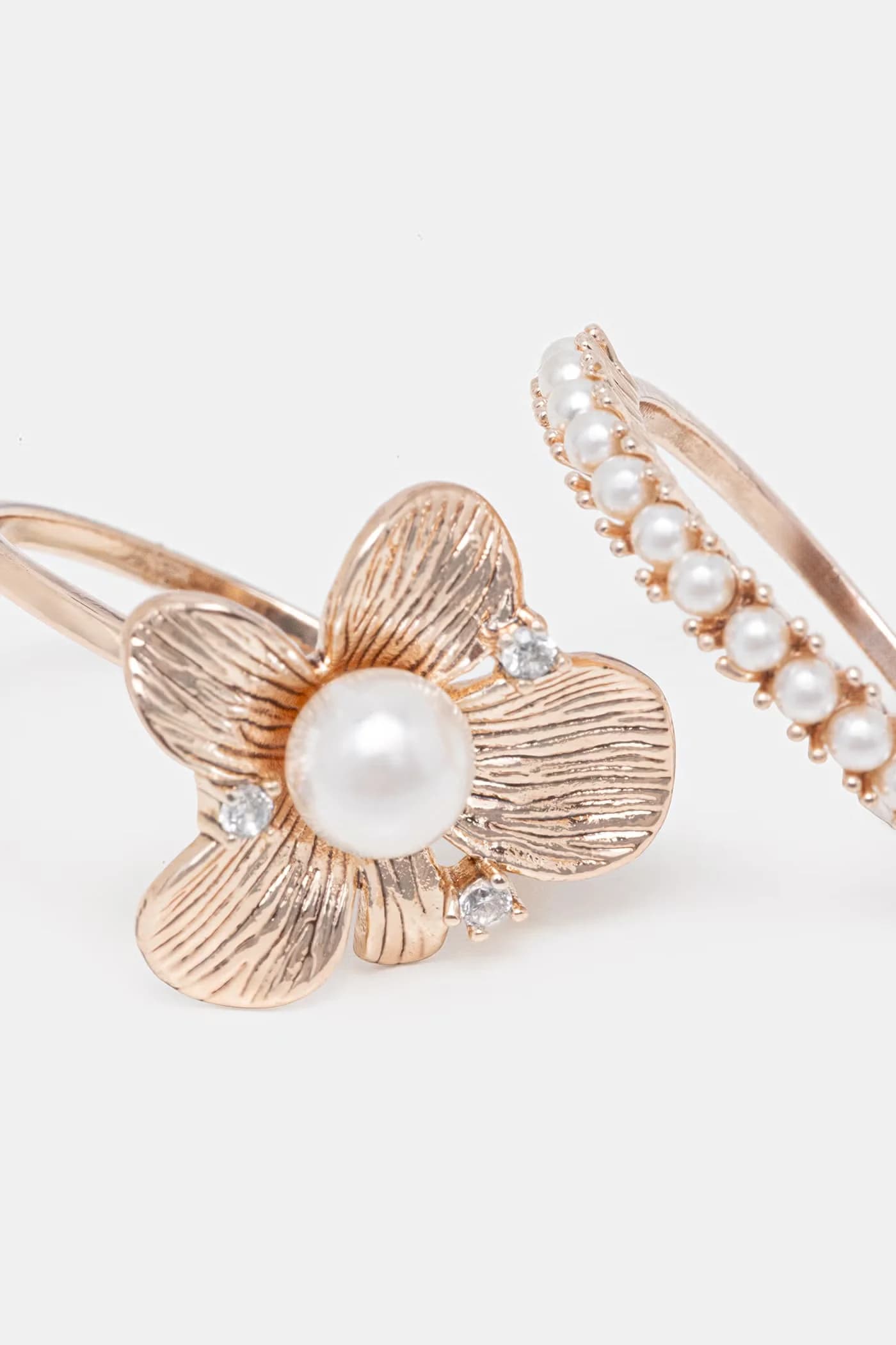 Набор женских металлических колец с цирконом MARIVIE 2 шт. - фото 2