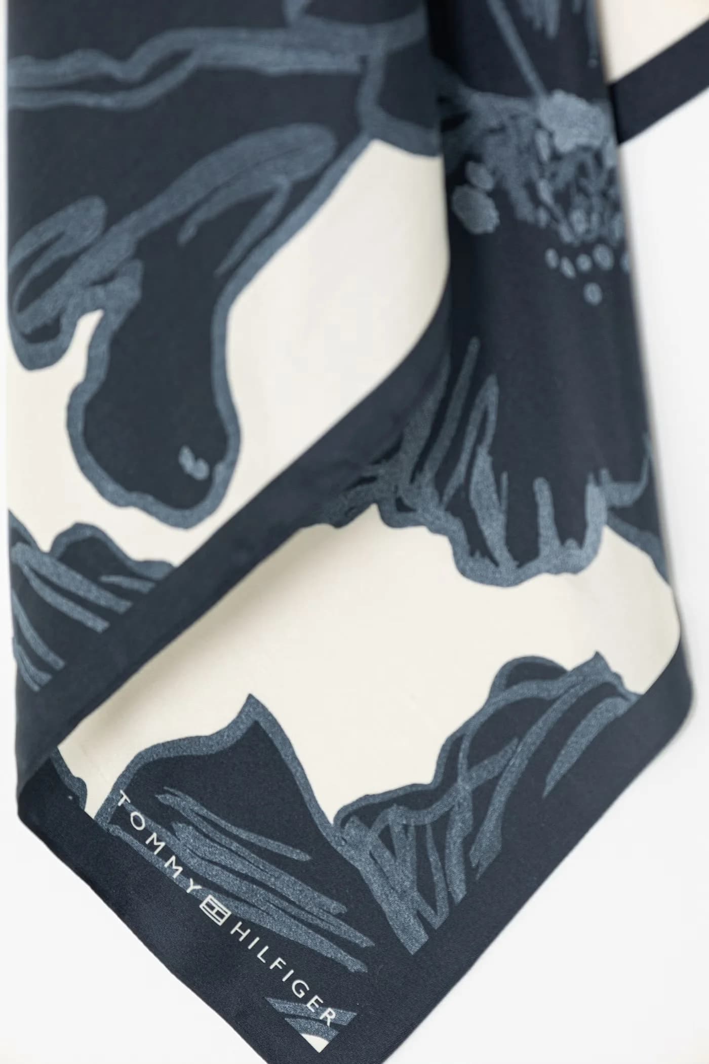 Женский шелковый шарф - фото 3