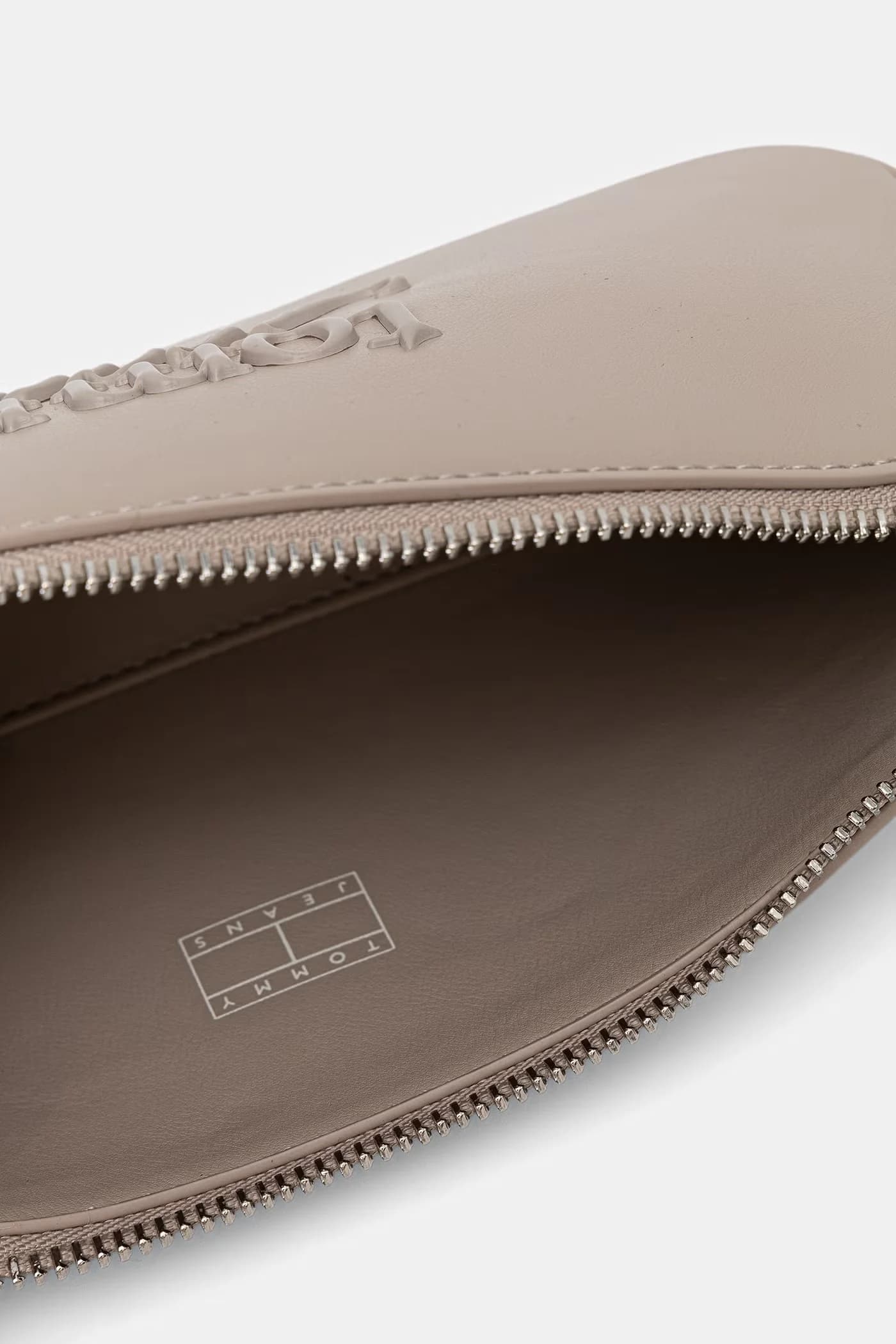 Женская сумочка из искусственной кожи. - фото 5