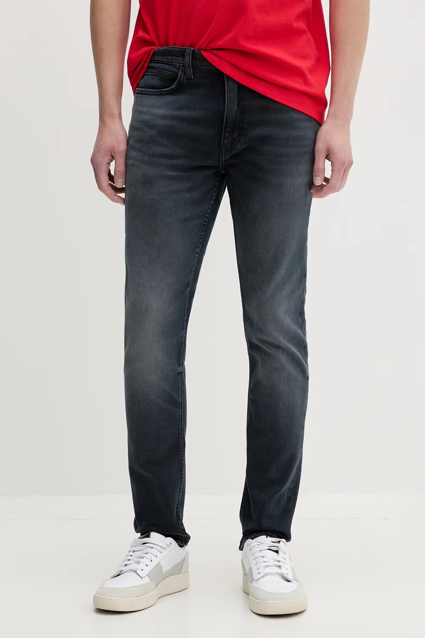 Мужские джинсы узкого кроя 734