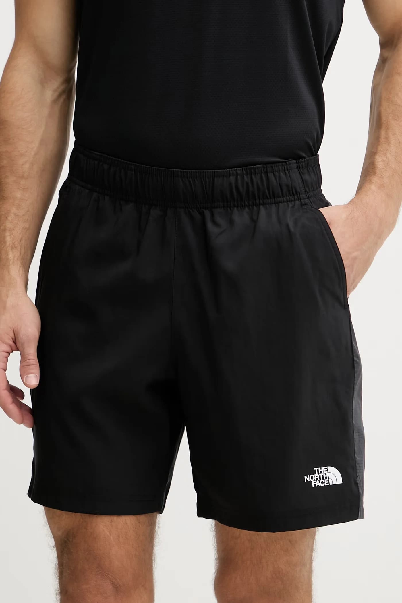 Мужские спортивные шорты в стиле колор-блок 24/7