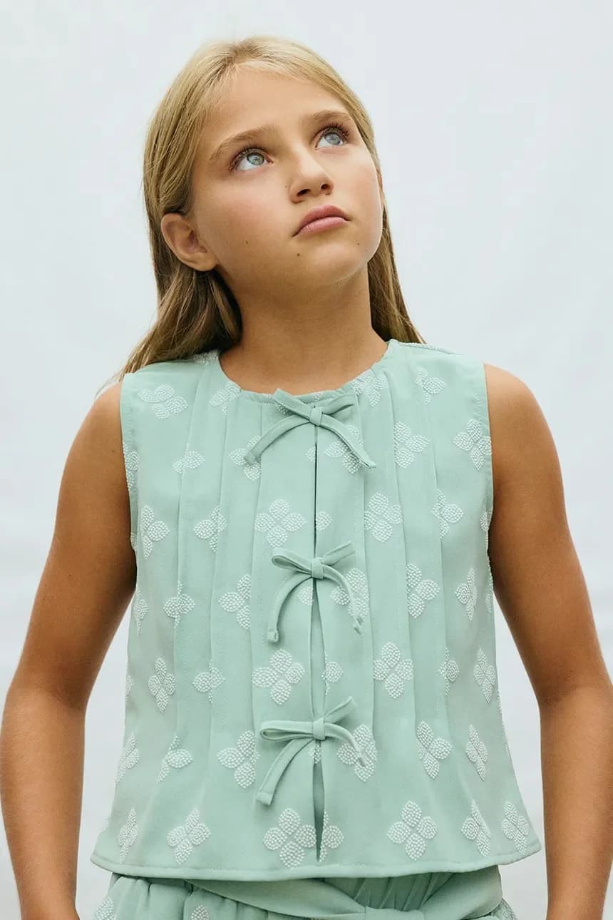 Детская блузка