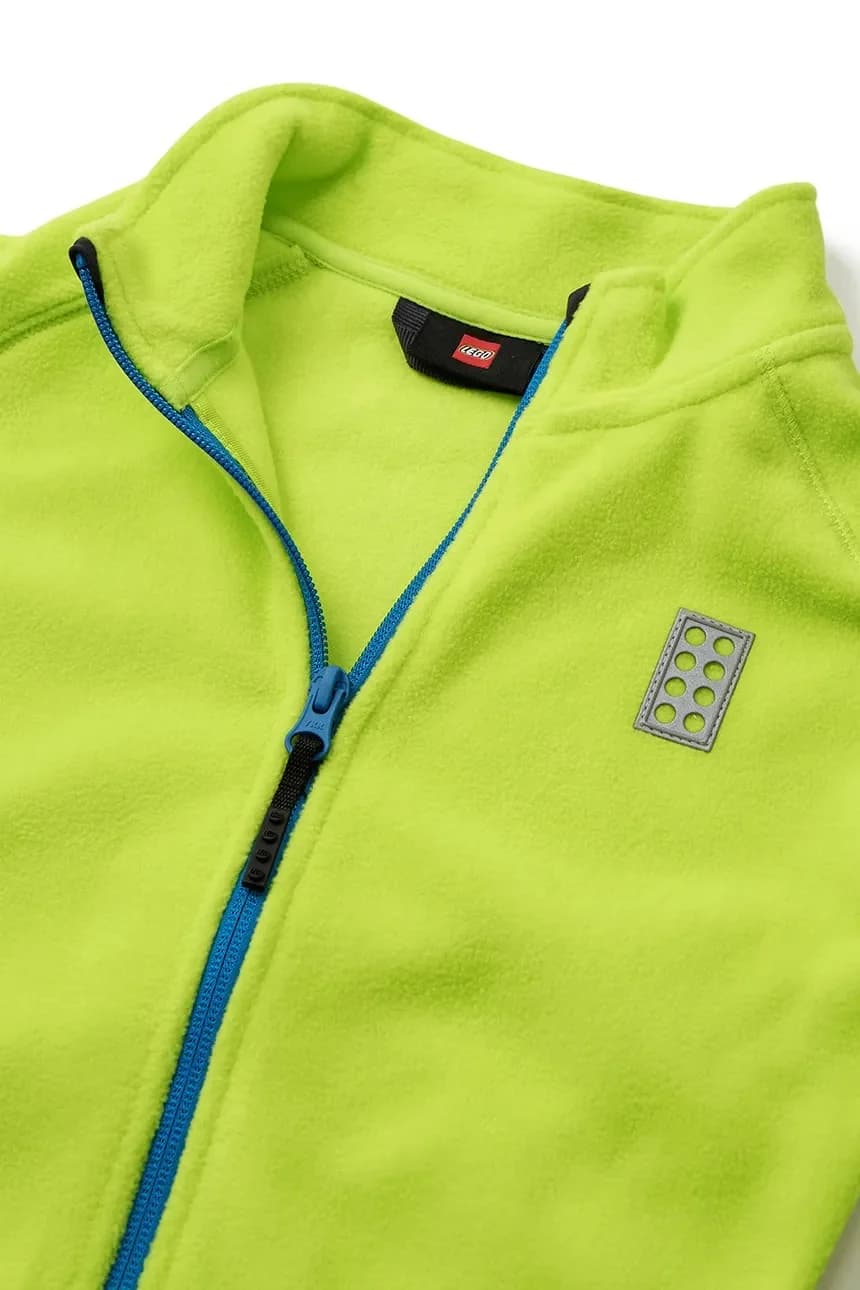 Носить толстовку - фото 3