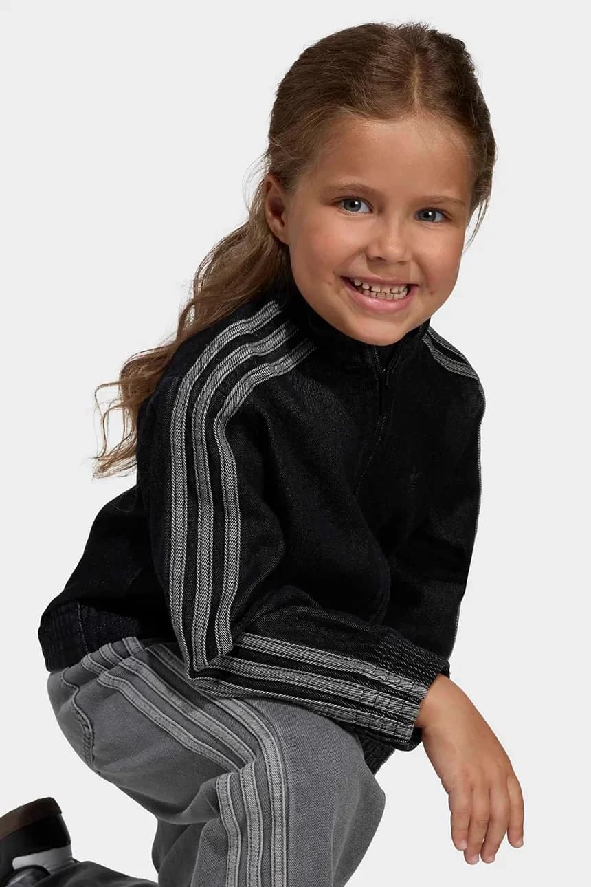 Детская джинсовая толстовка - фото 6