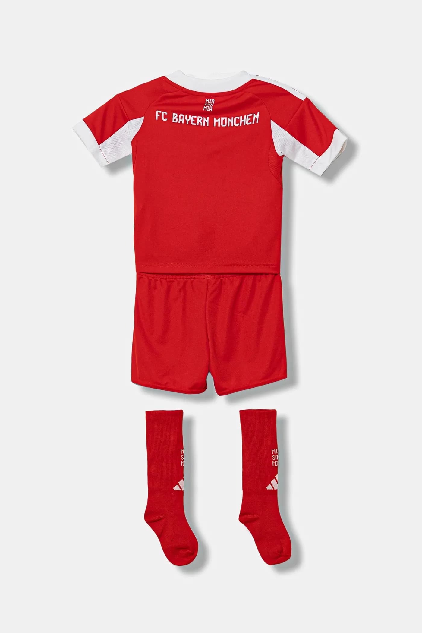 Детская форма ФК Бавария Мюнхен - фото 3