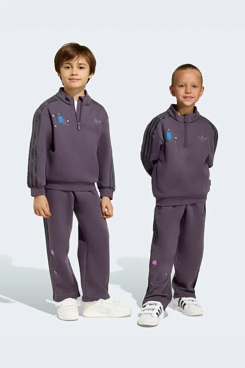 Детский спортивный костюм