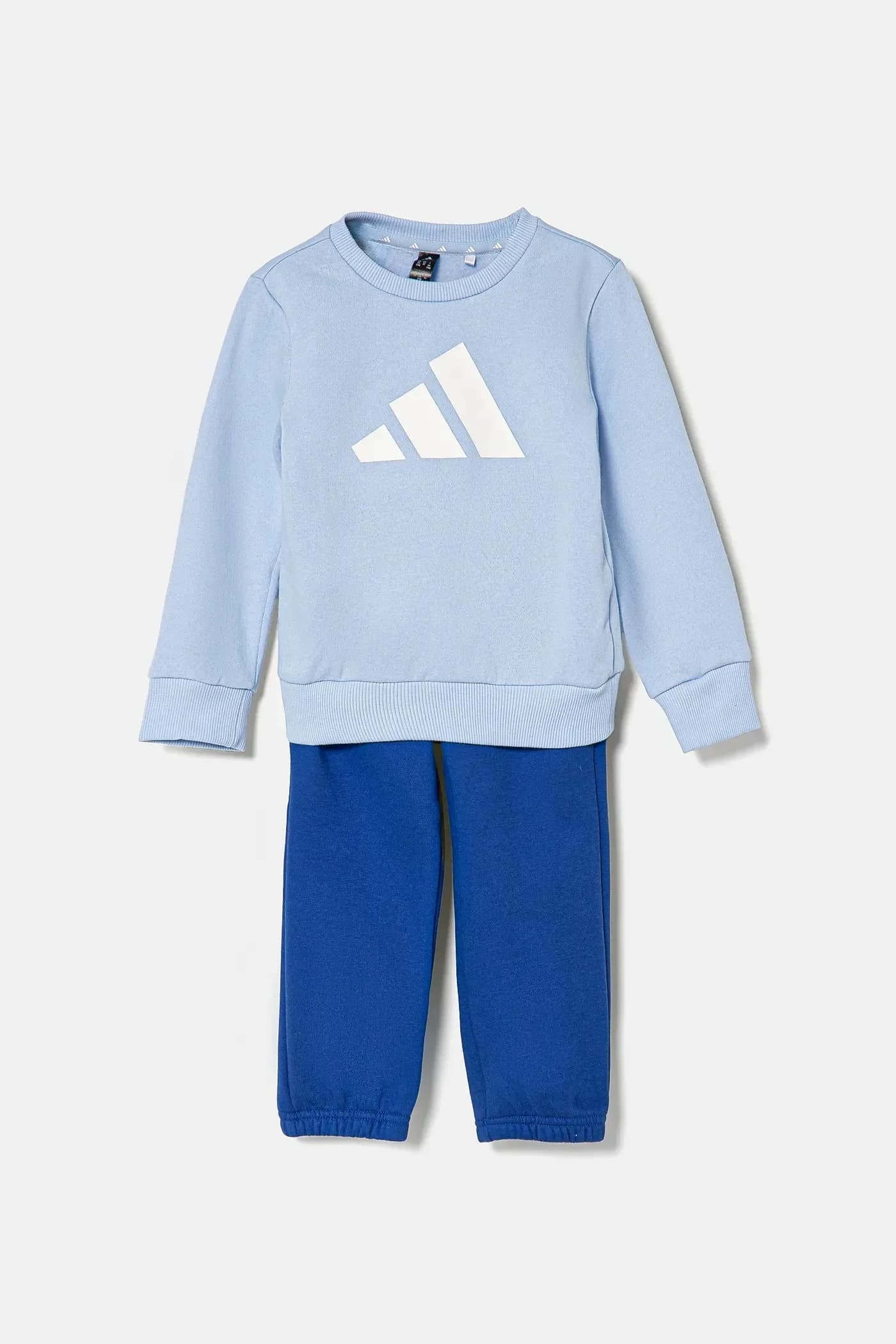 Детский спортивный костюм