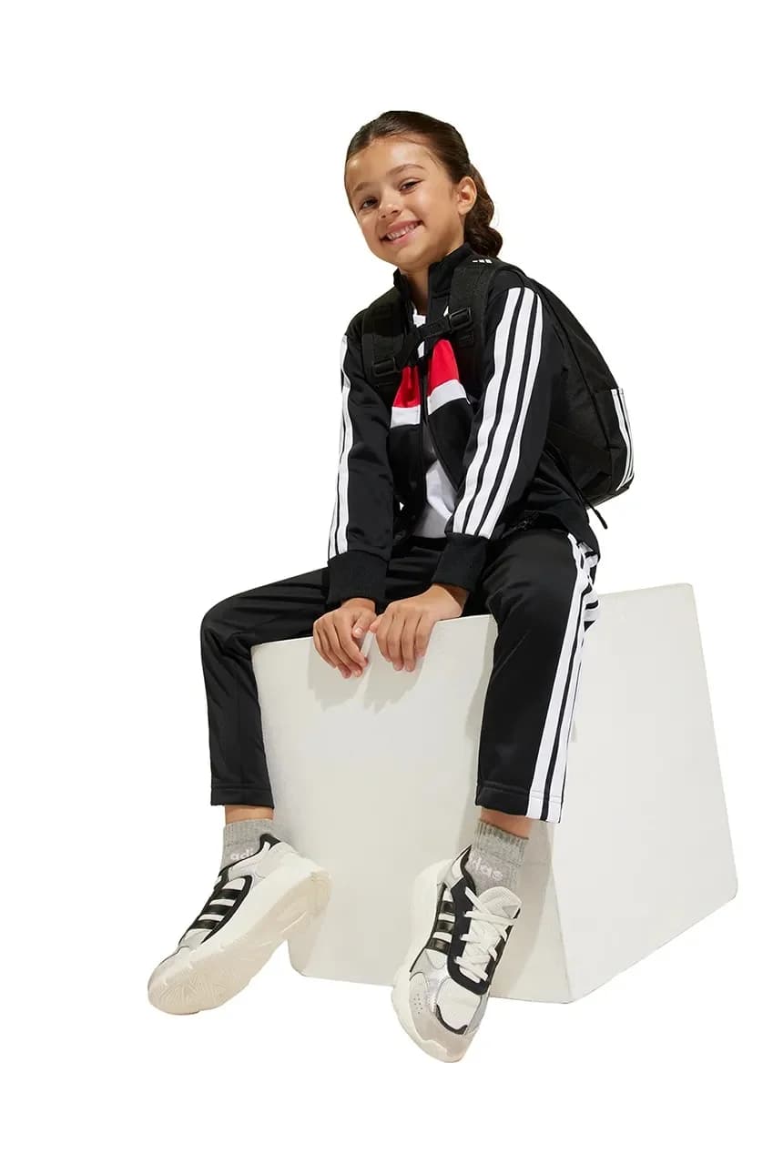 Детский спортивный костюм - фото 9