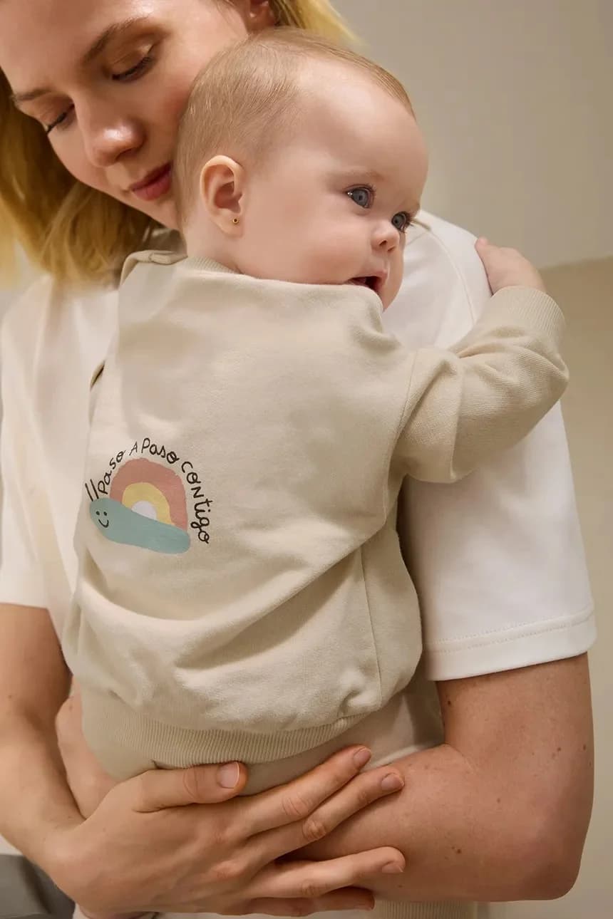 Детский спортивный костюм