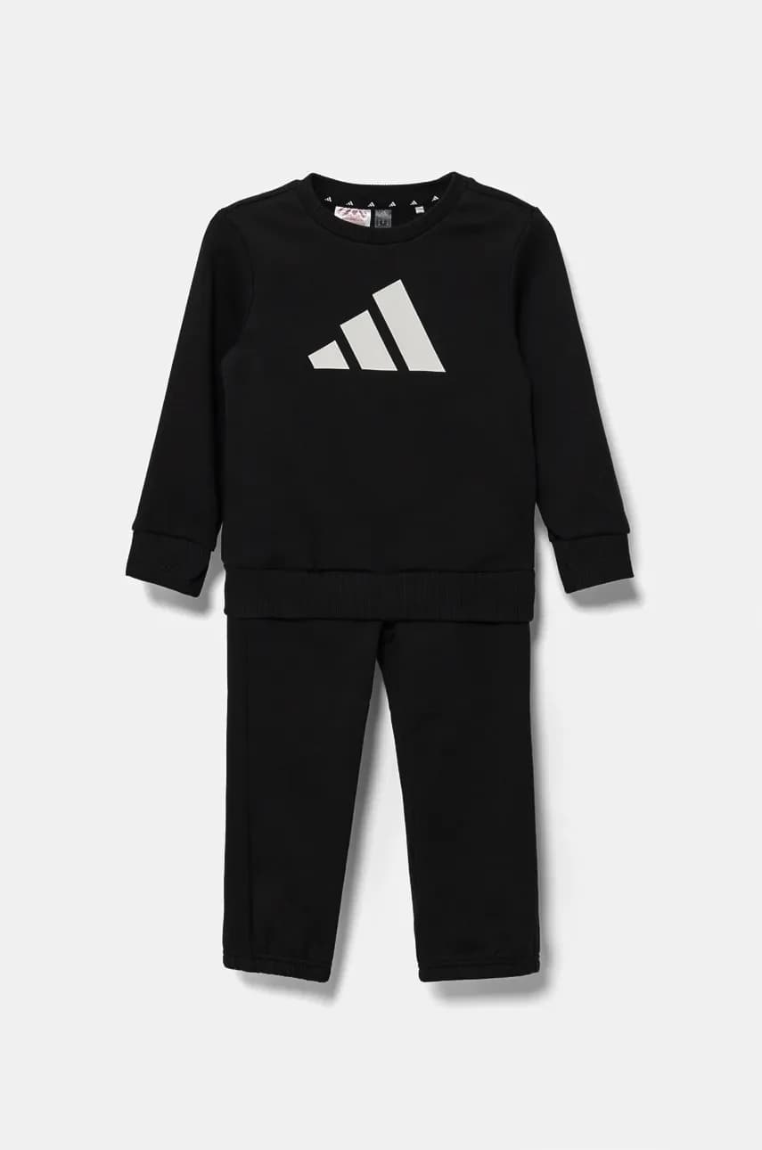 Детский спортивный костюм