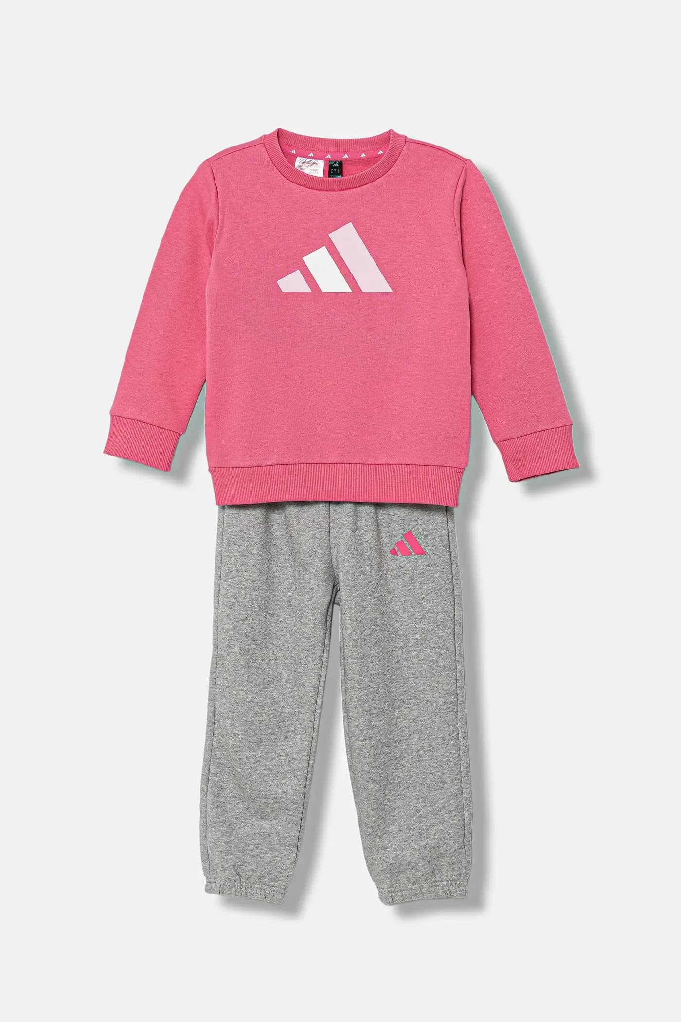 Детский спортивный костюм