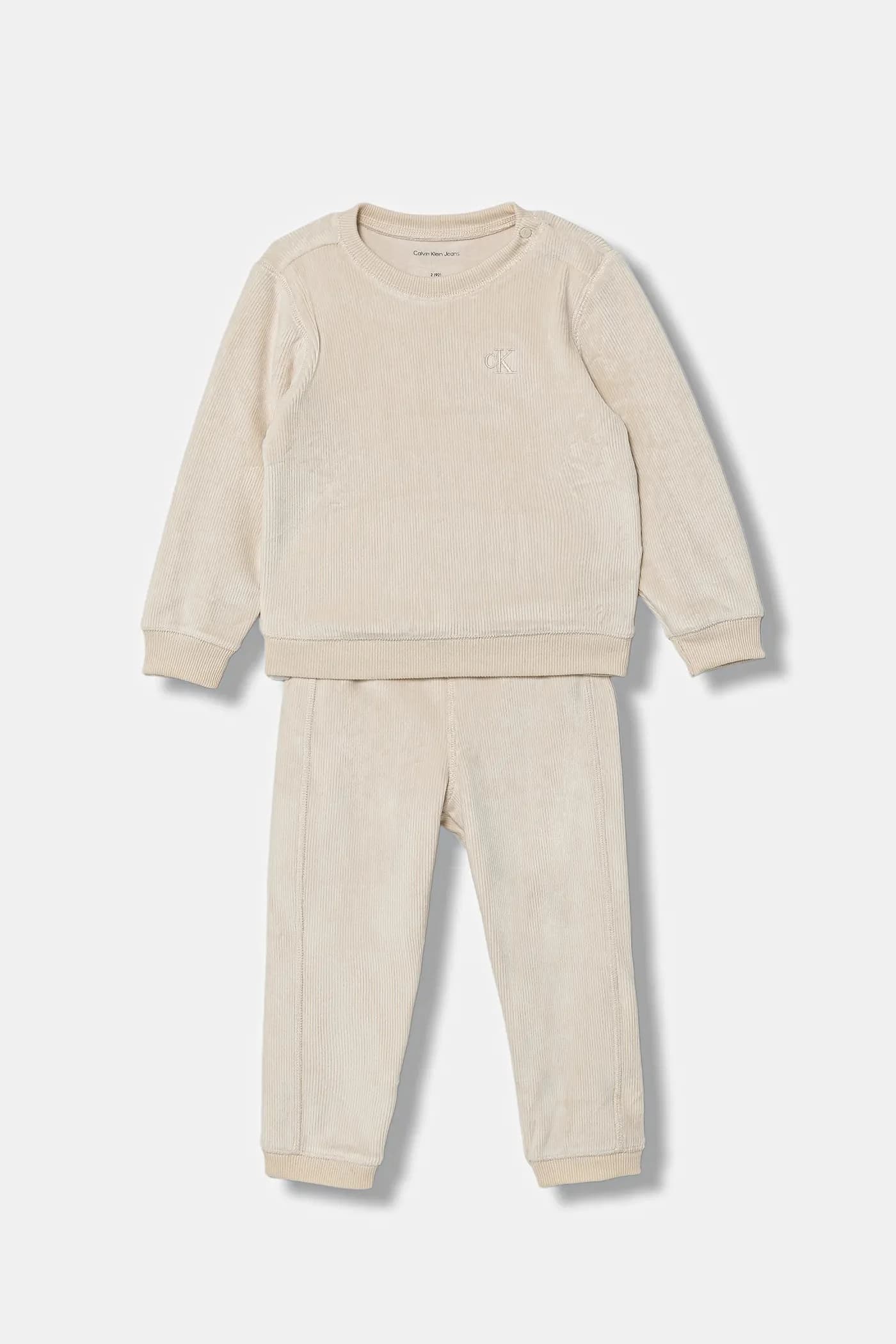 Детский спортивный костюм