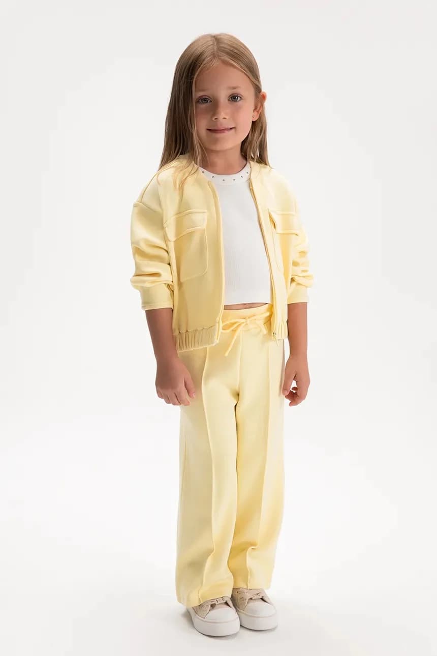 Детский спортивный костюм