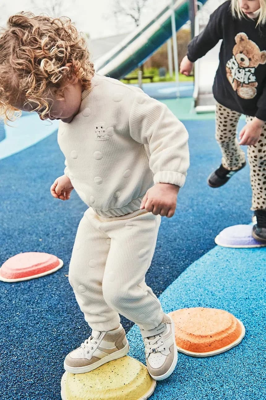 Детский спортивный костюм