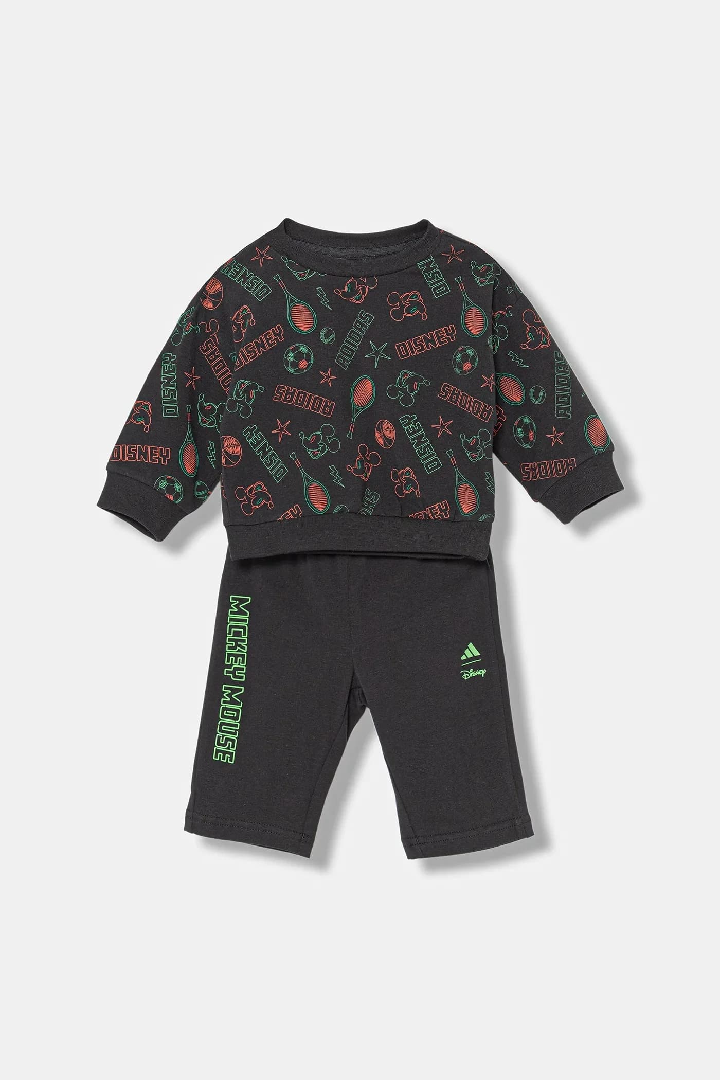 Детский спортивный костюм