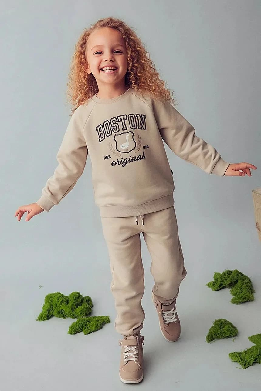 Детский спортивный костюм