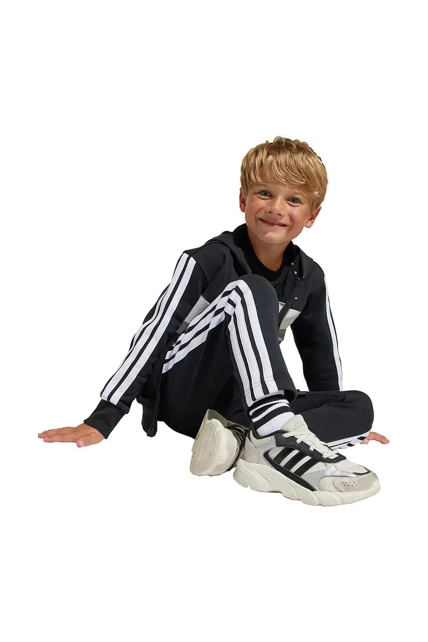 Спортивный костюм - фото 11