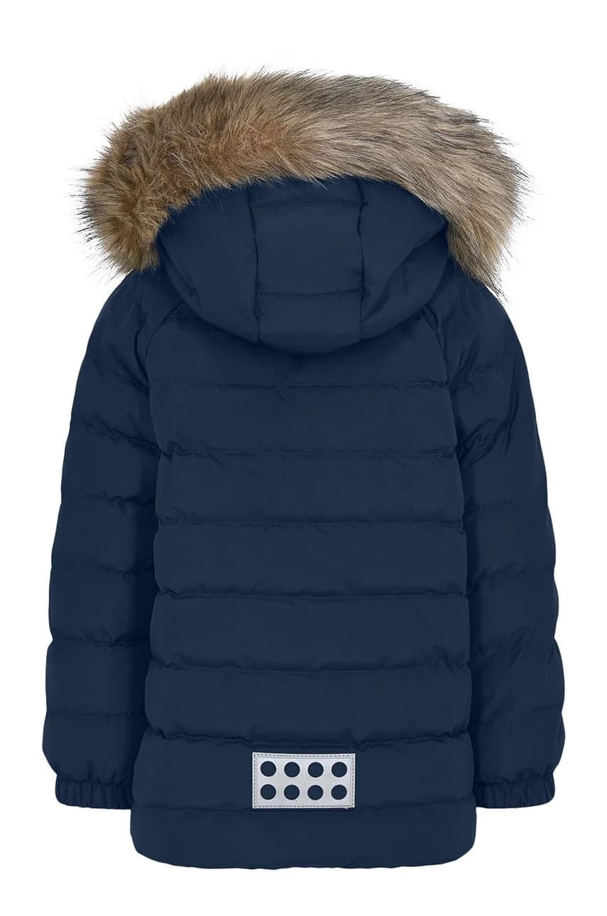 Носите детскую куртку - фото 2