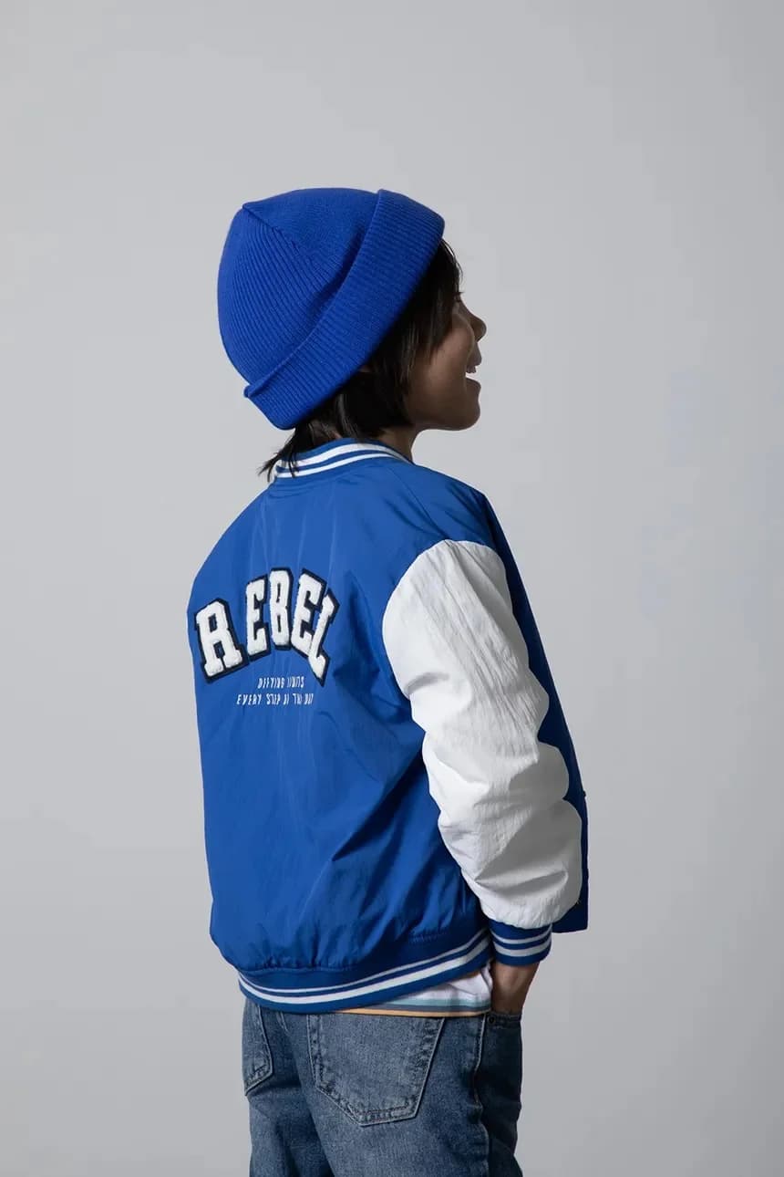 Детская короткая куртка