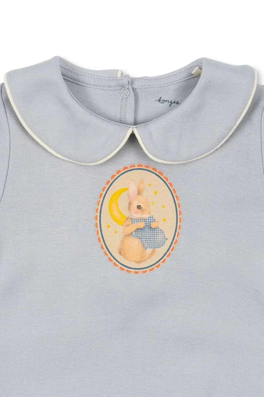 ПОДАРОЧНЫЙ НАБОР COTY: комбинезон GOTS и детский талисман - фото 3